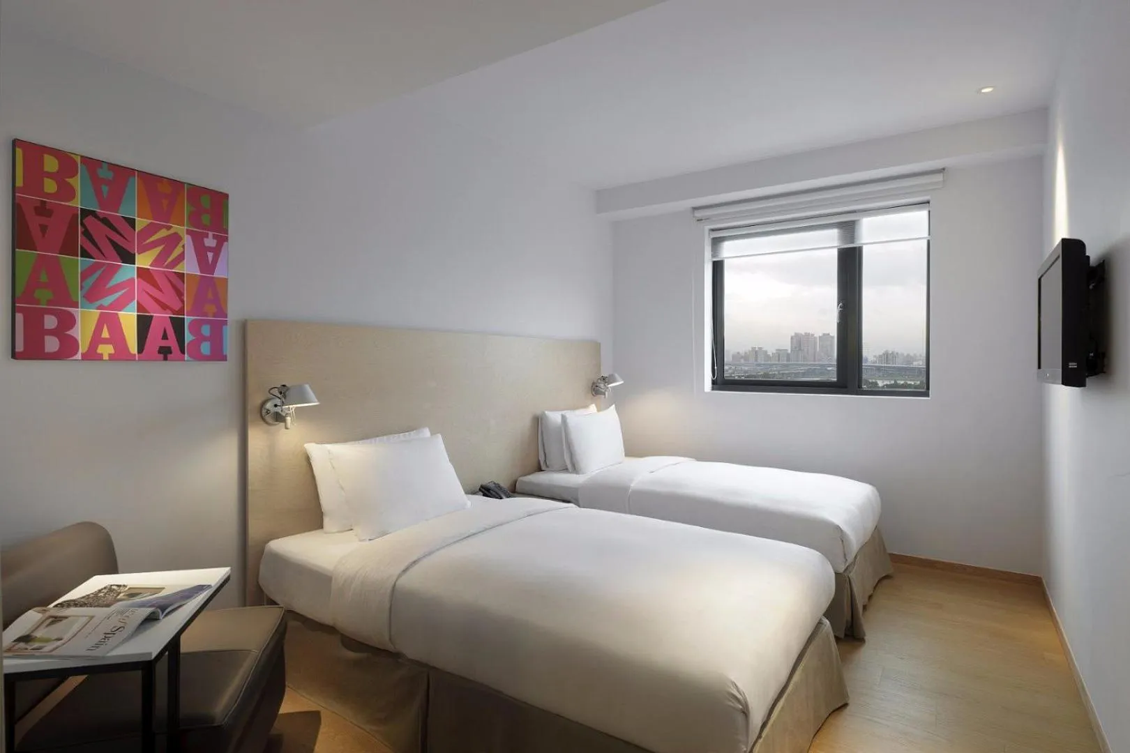 Photo of the whole room, Bed in amba Taipei Ximending