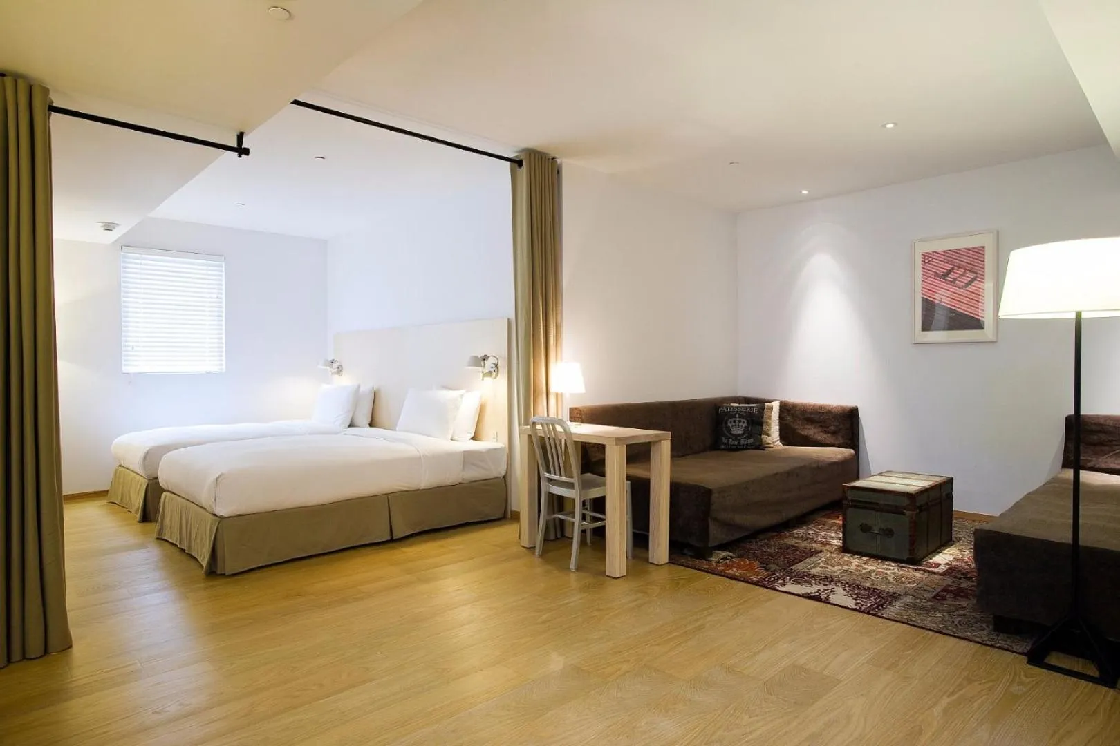 Photo of the whole room, Bed in amba Taipei Ximending