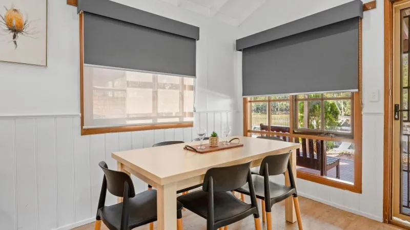 Living room in Tasman Holiday Parks - Merool on the Murray