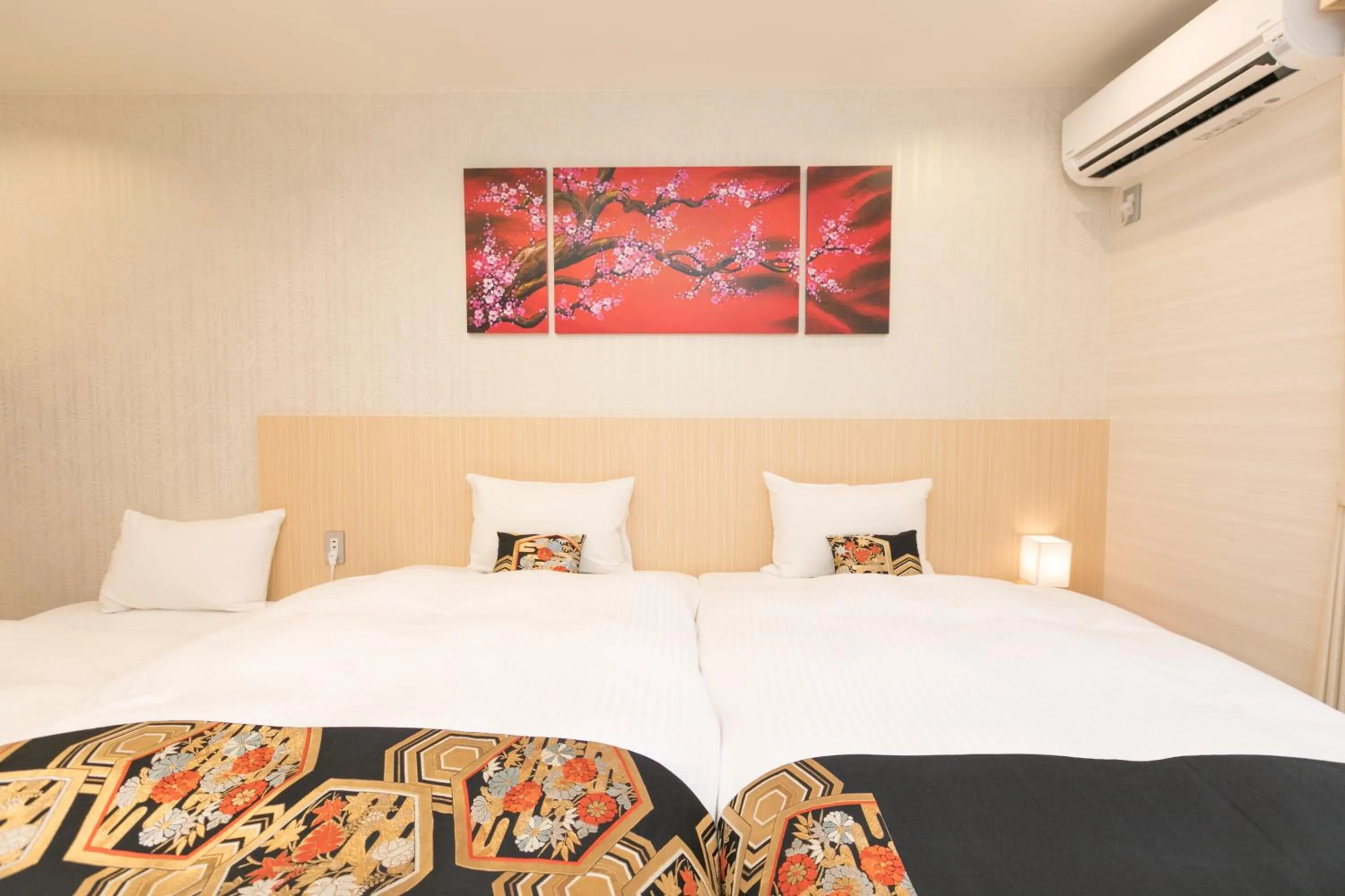 Bed in Stay SAKURA Kyoto Nijo Rikyu