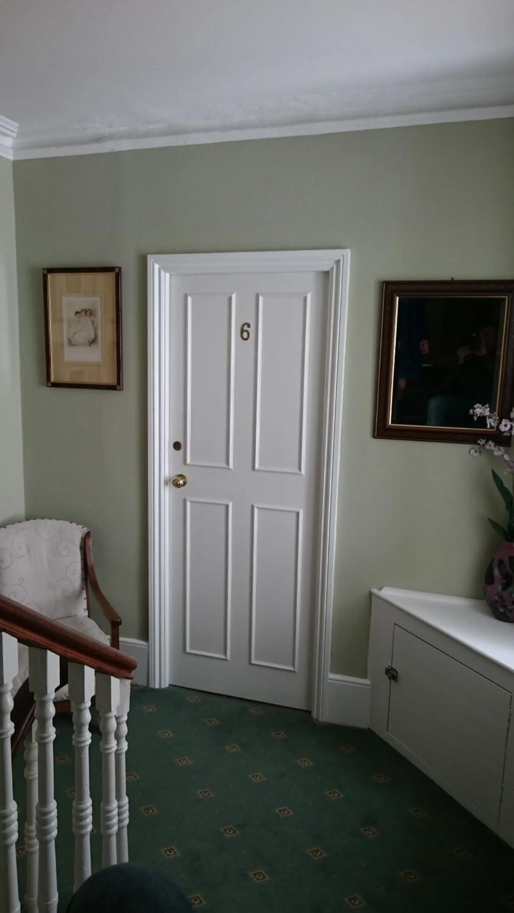 Decorative detail in 17 Wilmington Square