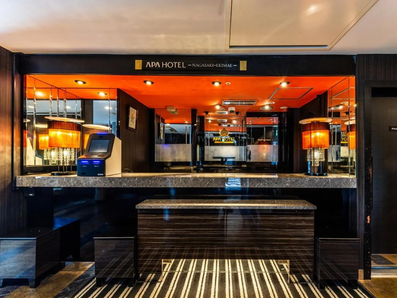 Lobby or reception in APA Hotel Nagasaki Ekimae