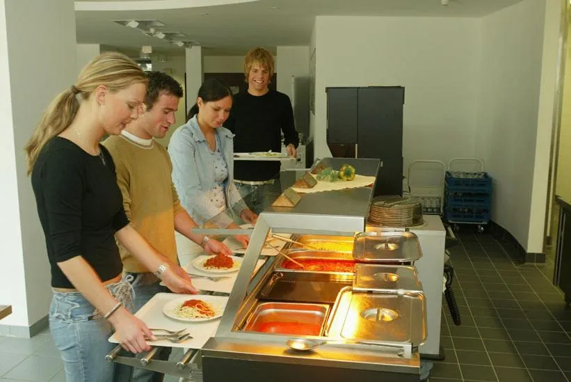 Food and drinks in Jugendherberge Köln-Deutz