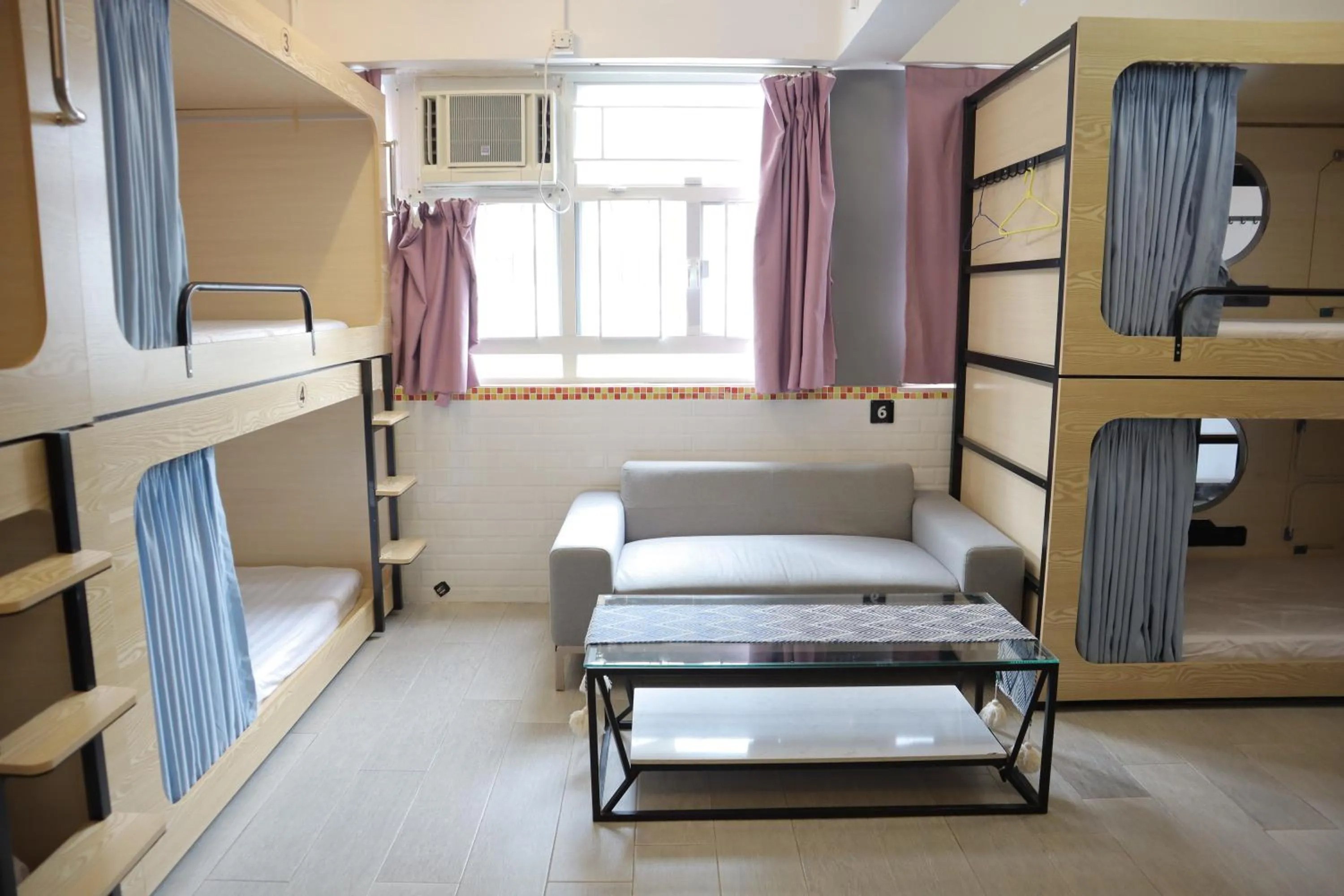Bed in Hi Backpackers (Hong Kong Hostel Group)