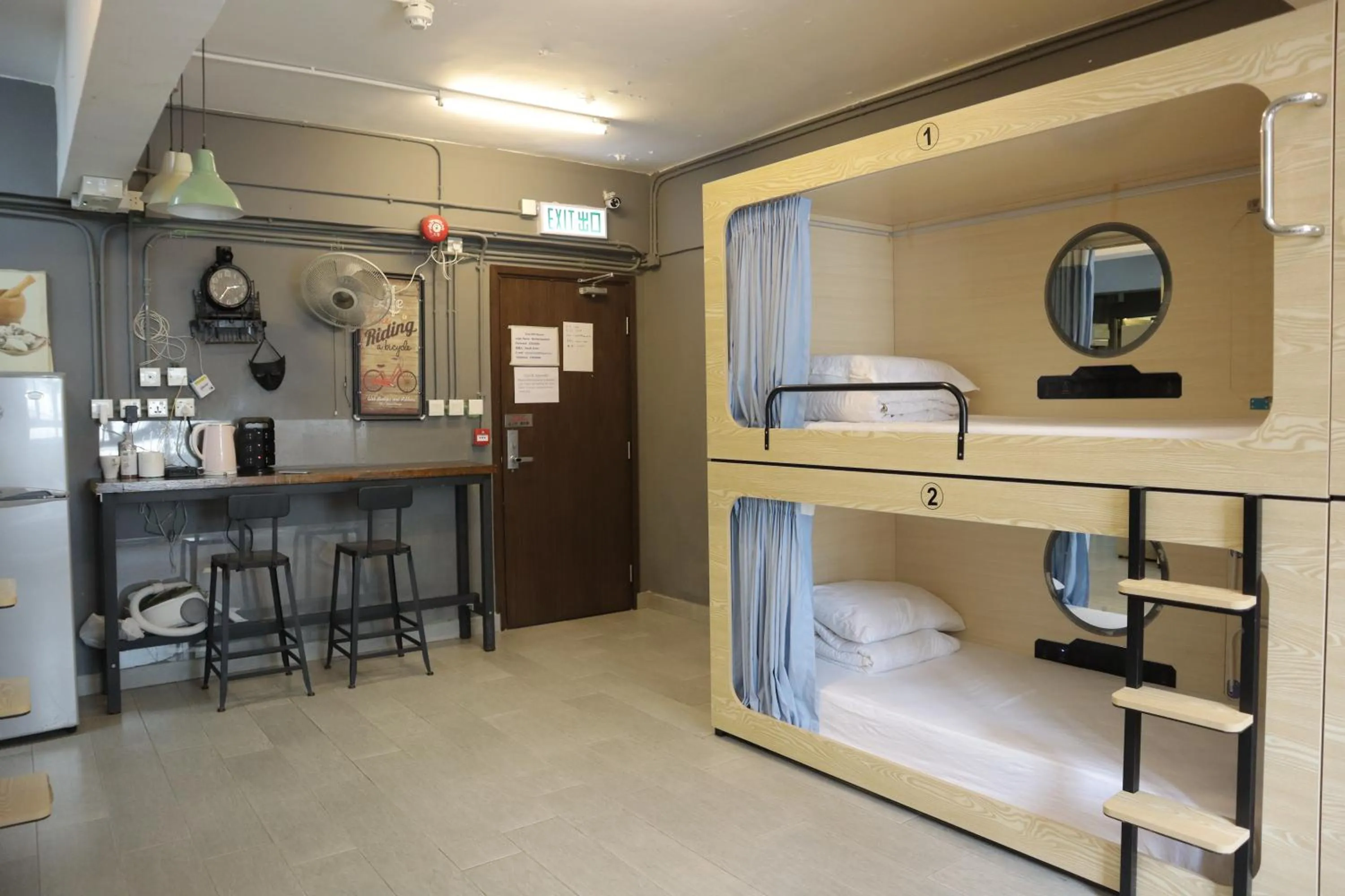 Hi Backpackers (Hong Kong Hostel Group)