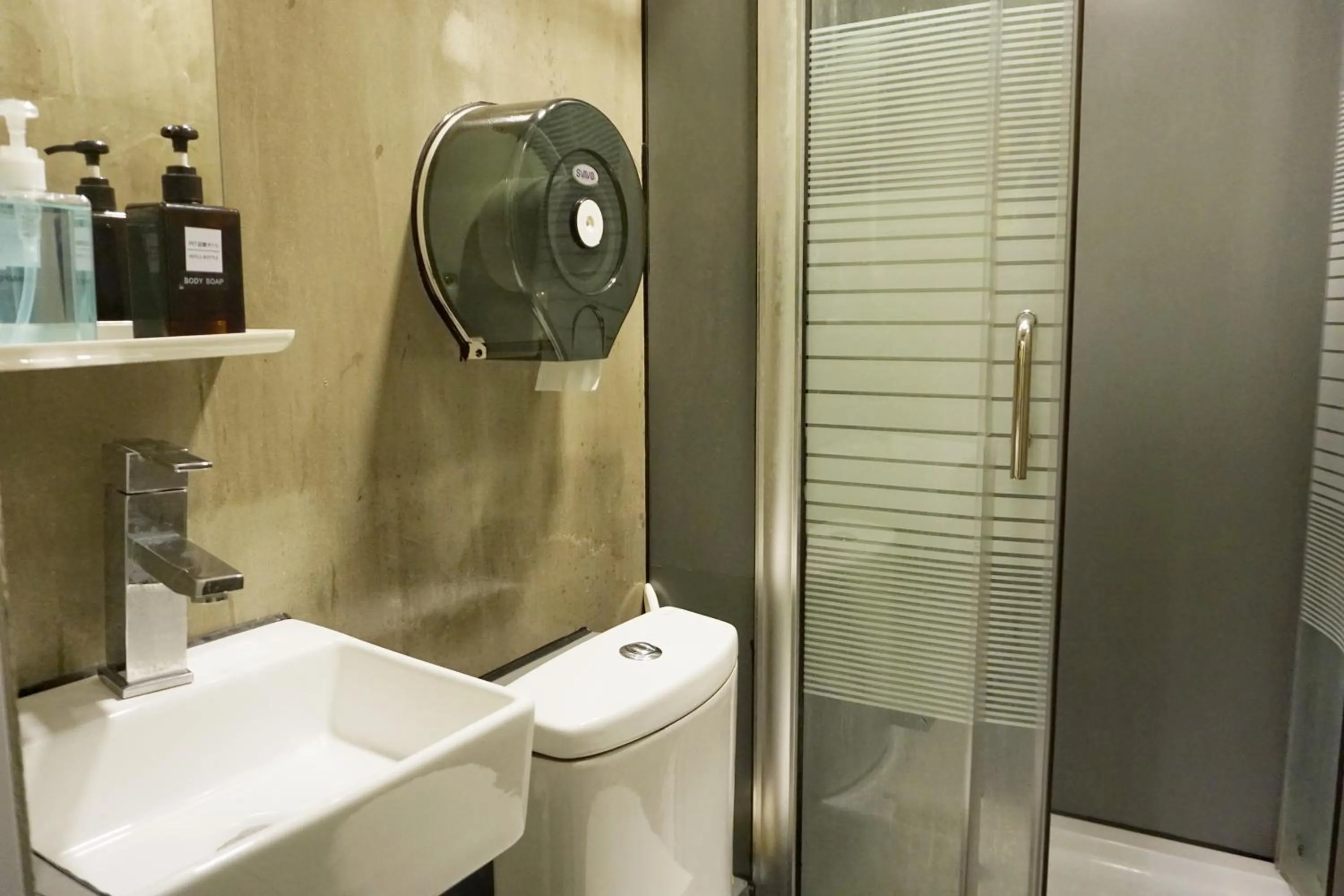 Hi Backpackers (Hong Kong Hostel Group)