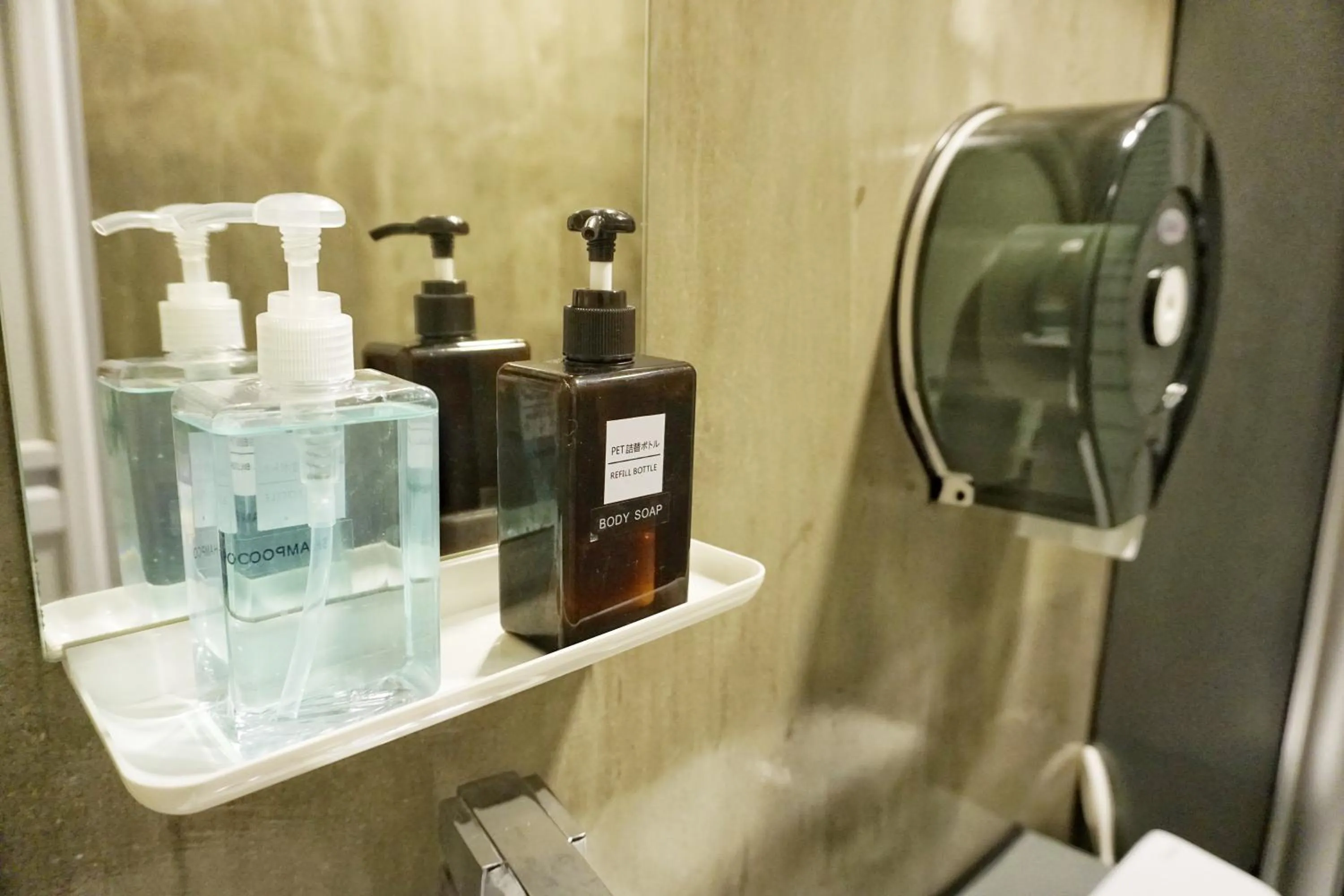 Hi Backpackers (Hong Kong Hostel Group)