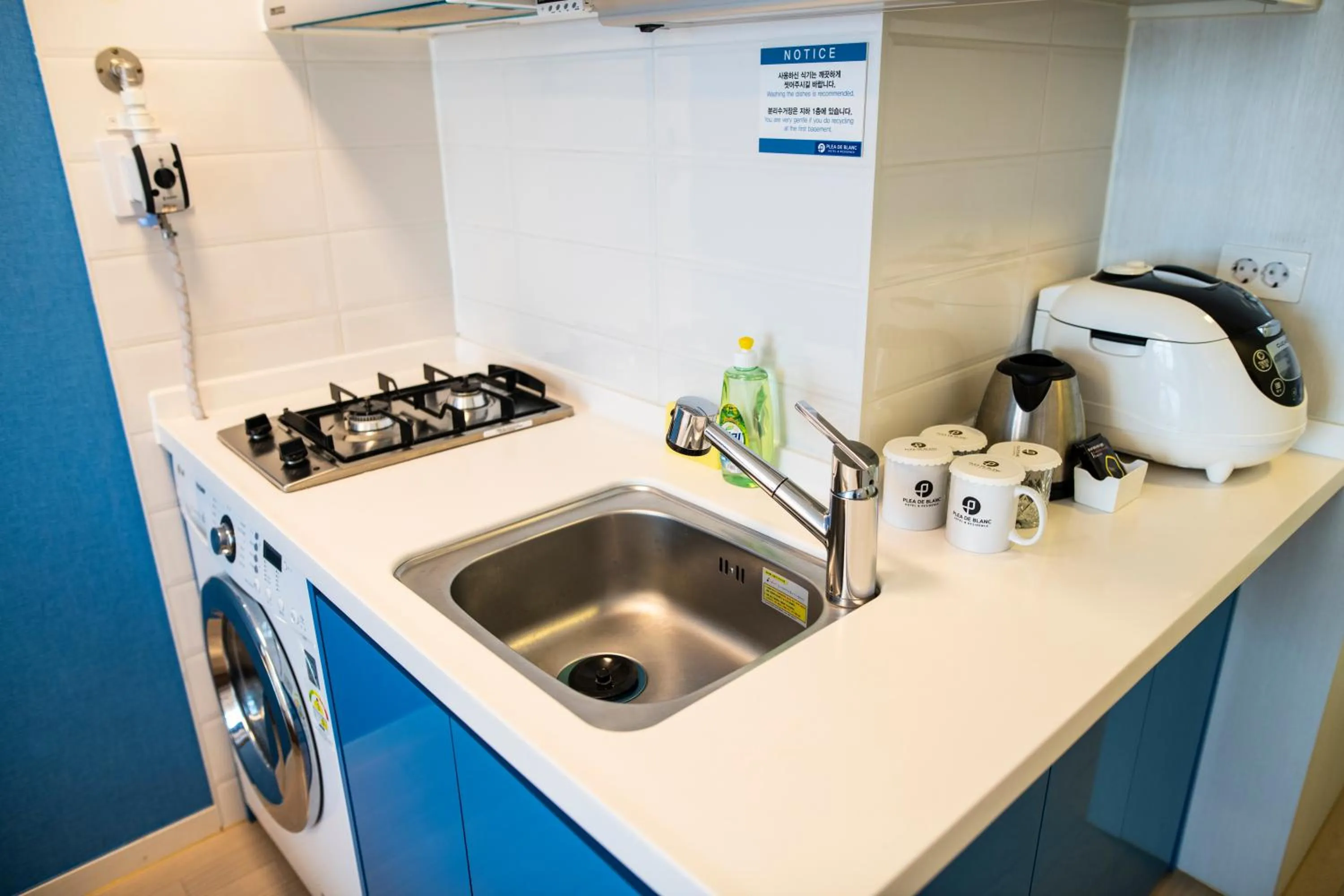 Plea De Blanc Hotel & Residence