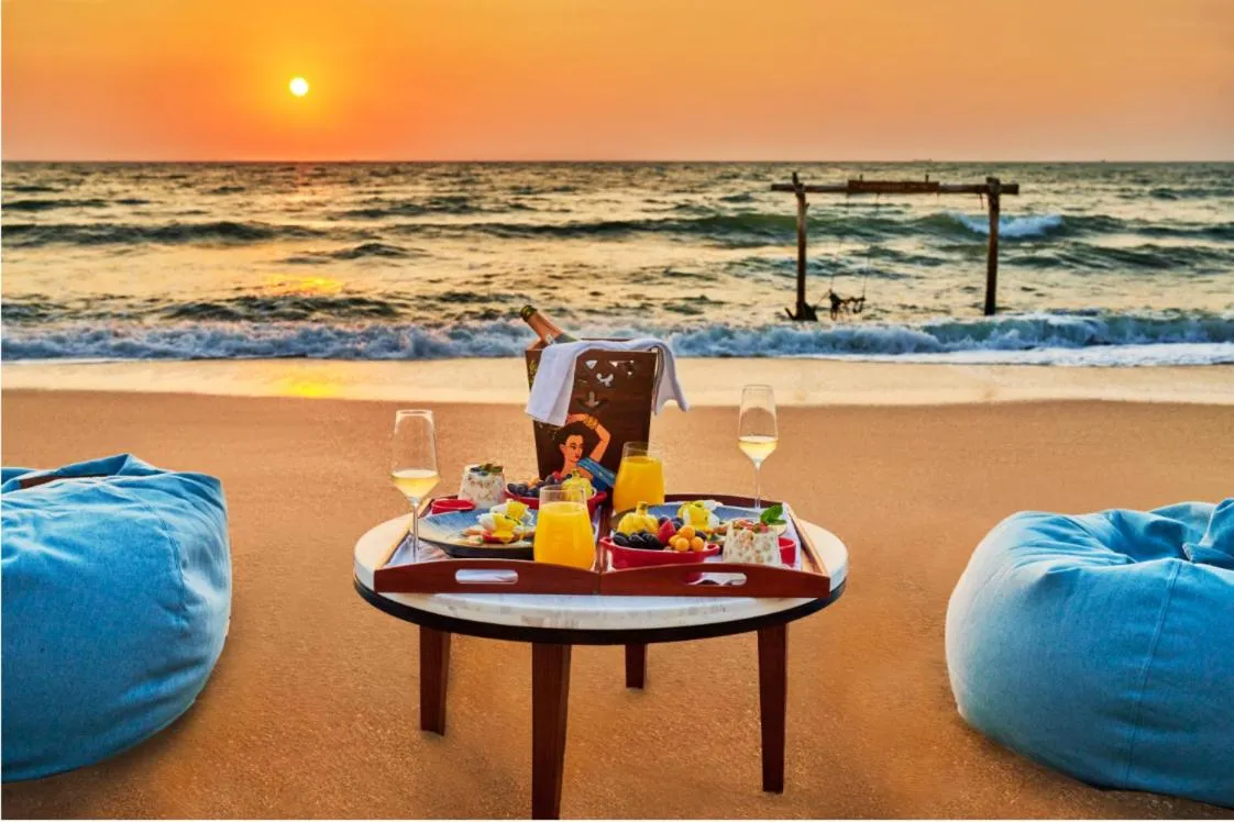 Beach in Dusit Thani Shuangyue Bay Resort Huizhou