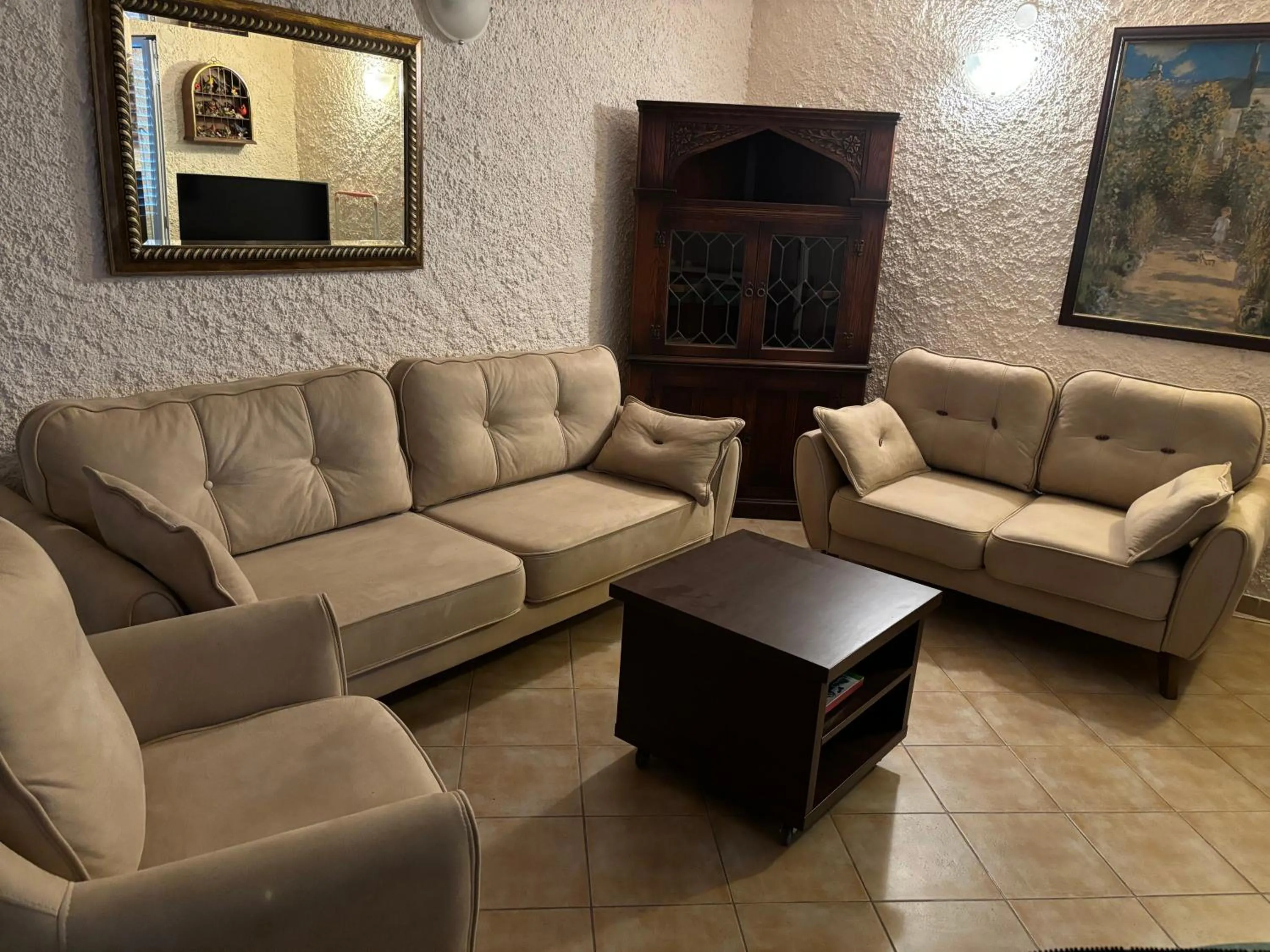Josephine Apartment