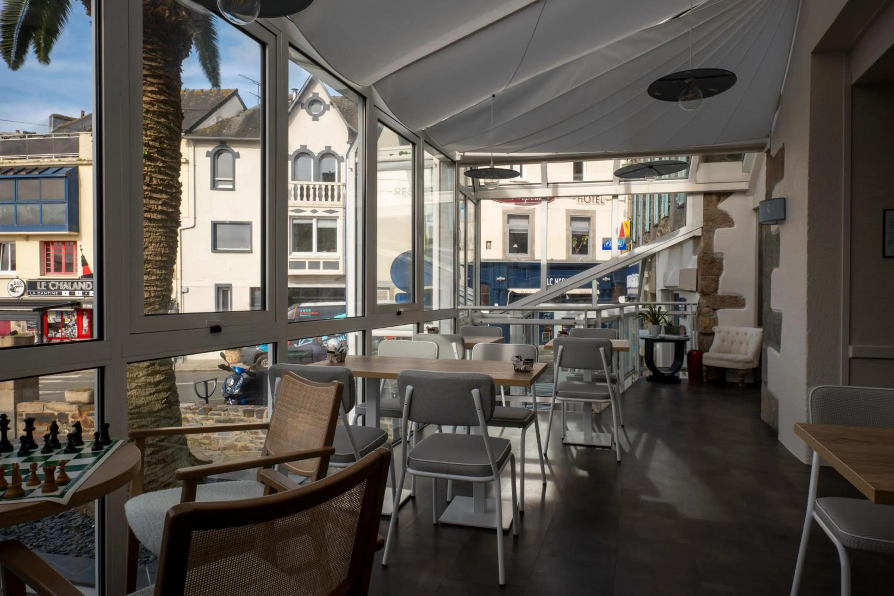 Breakfast in Hôtel Le Benhuyc