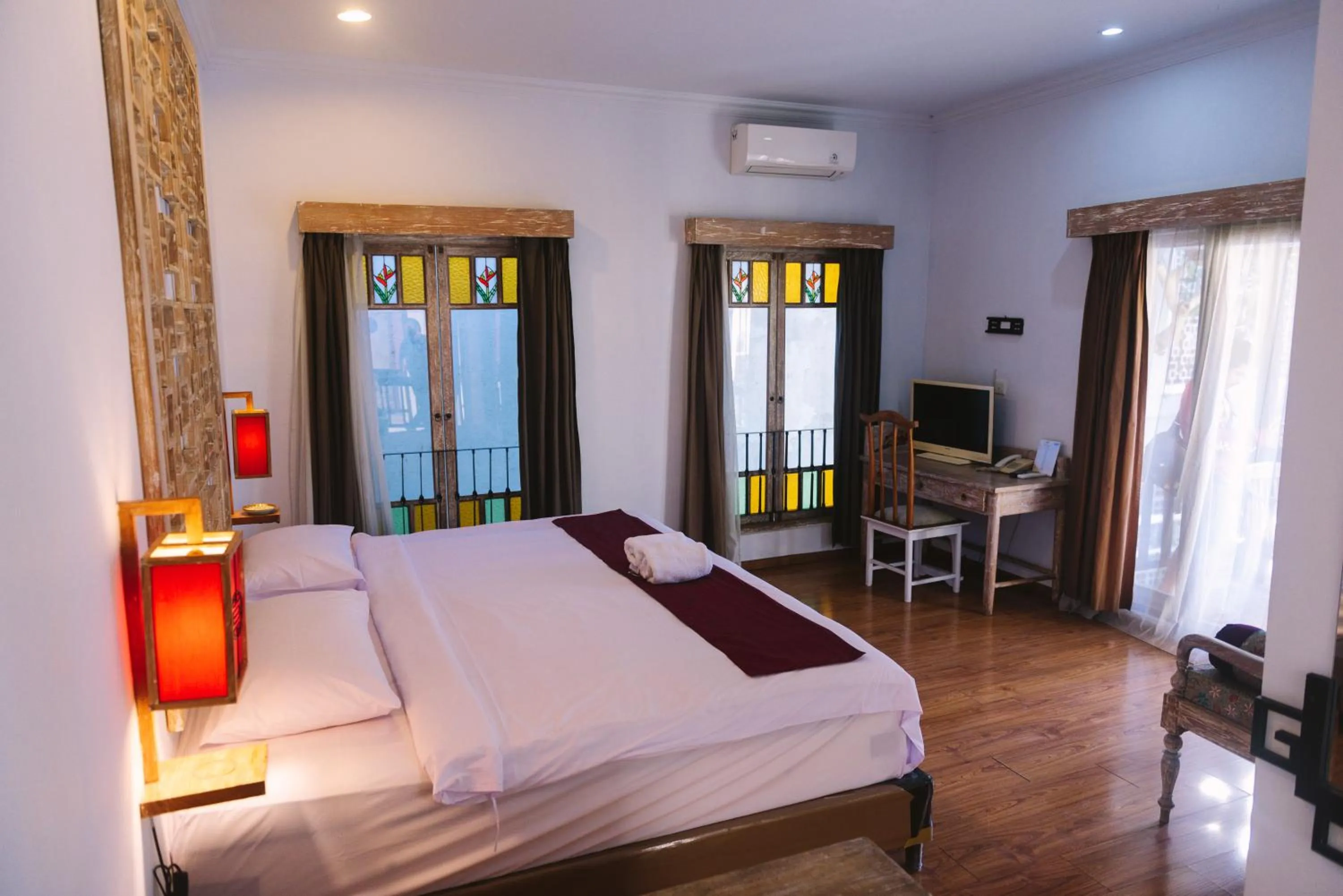 Bedroom, Bed in Abian Biu Mansion