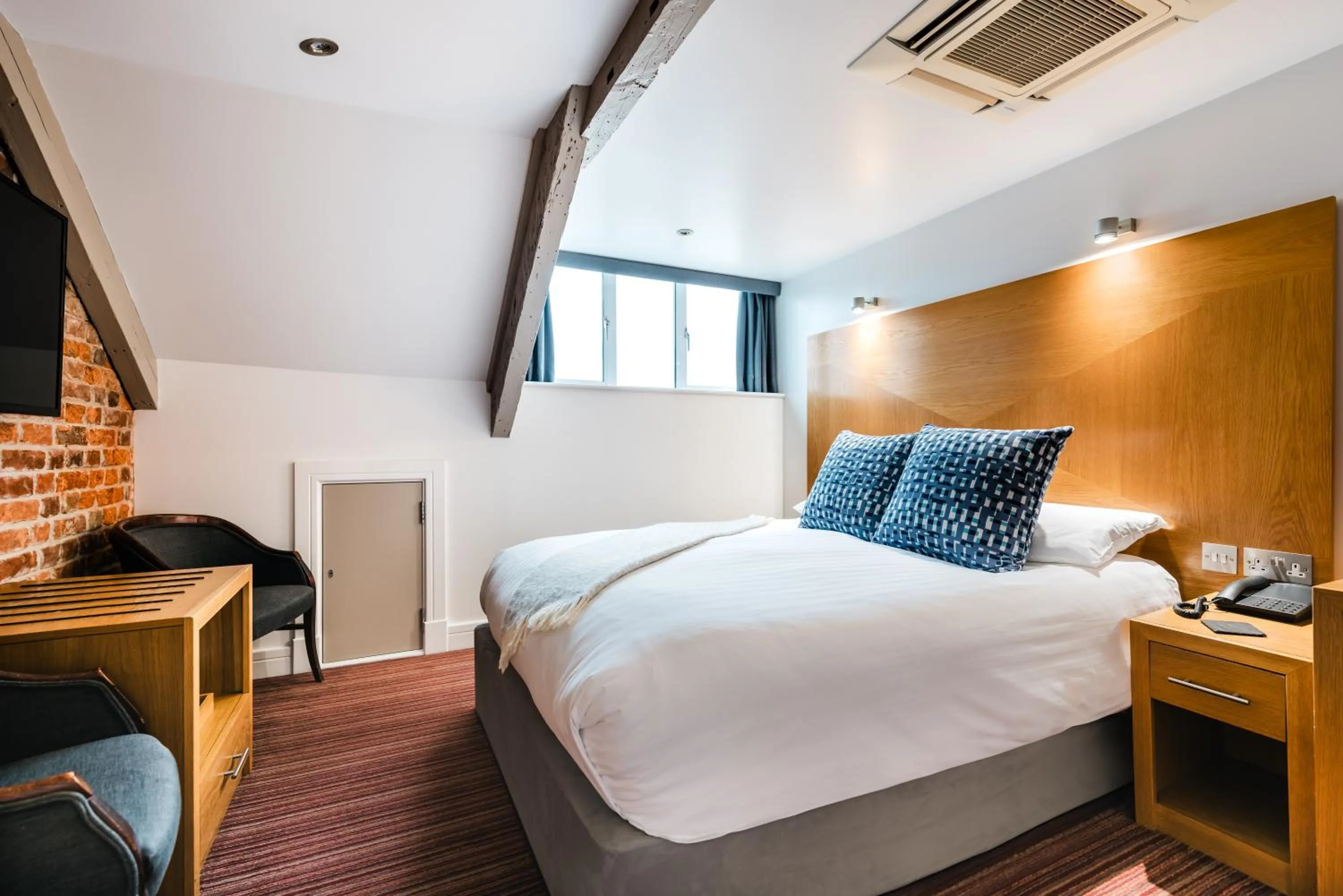 Bedroom, Bed in Mannings Hotel