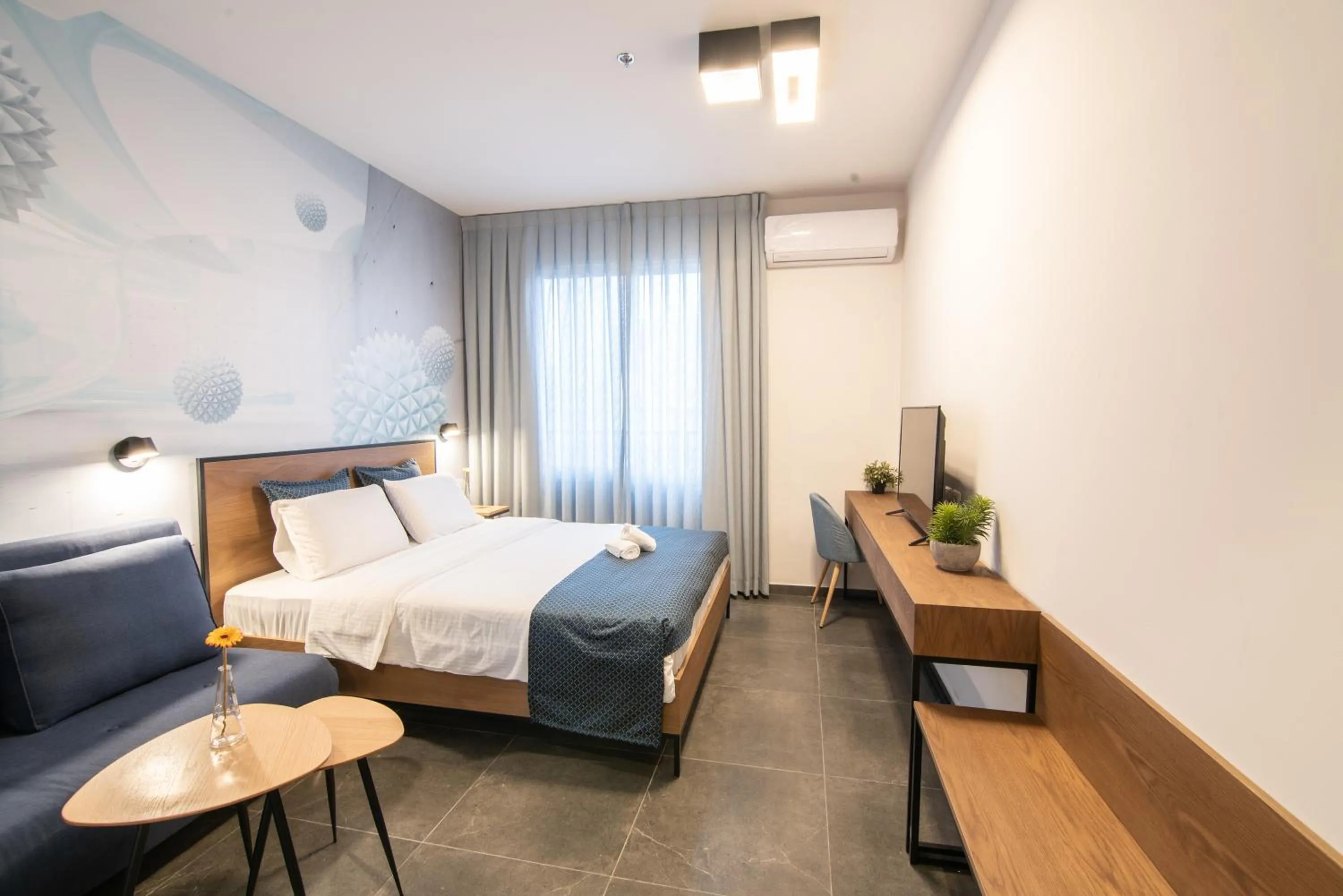 TV and multimedia in 27Montefiore - Urban ApartHotel TLV