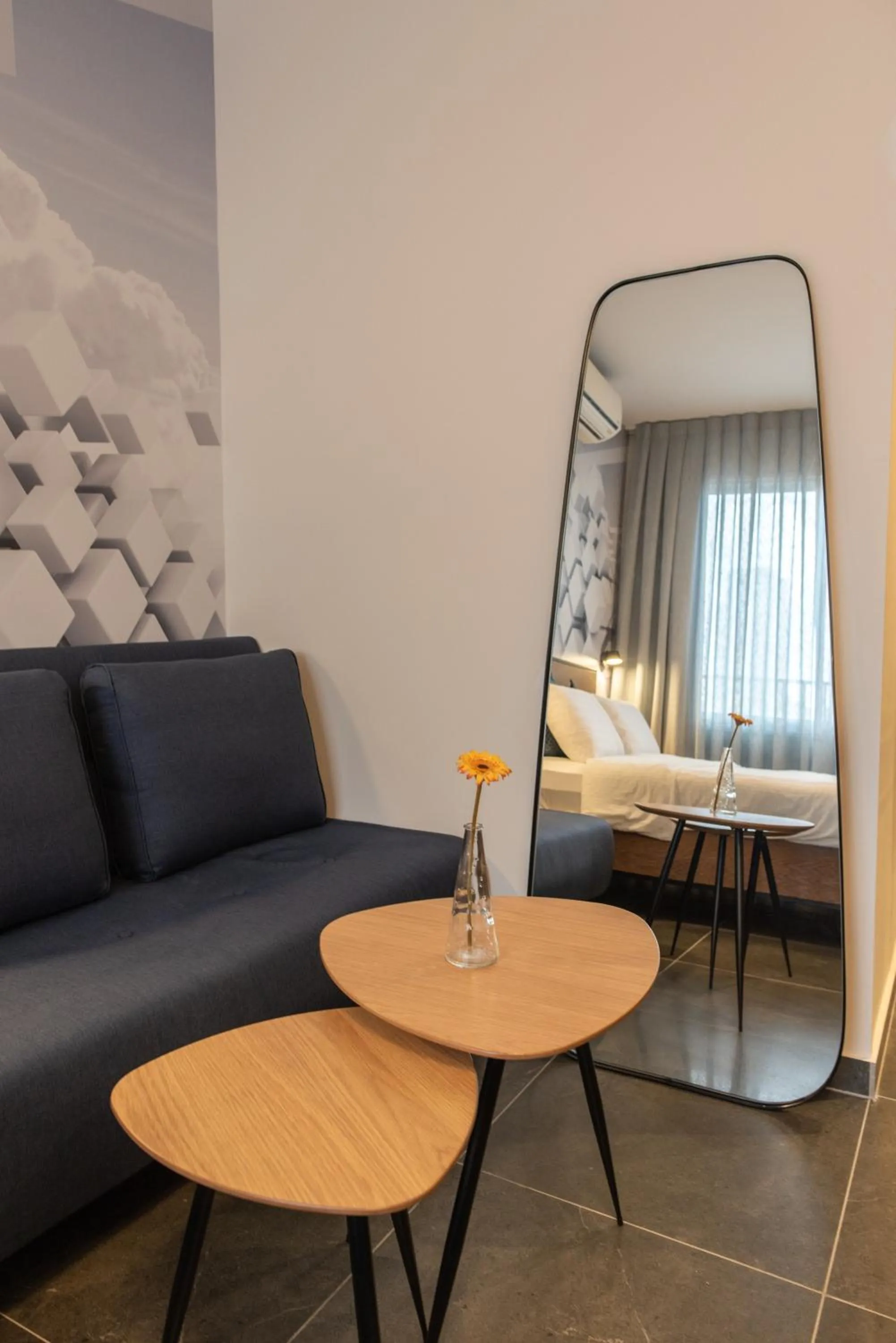 Decorative detail in 27Montefiore - Urban ApartHotel TLV