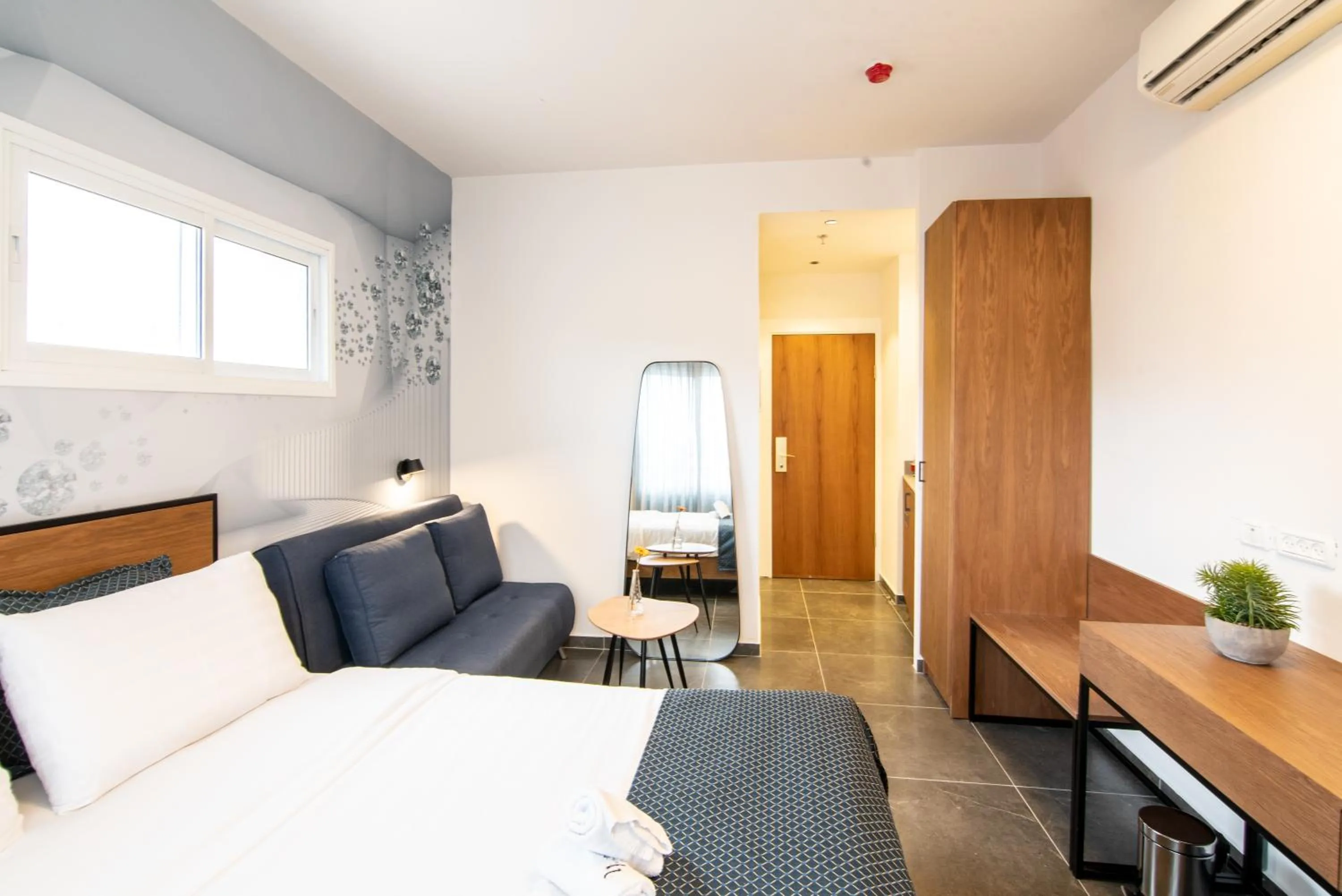 Decorative detail in 27Montefiore - Urban ApartHotel TLV