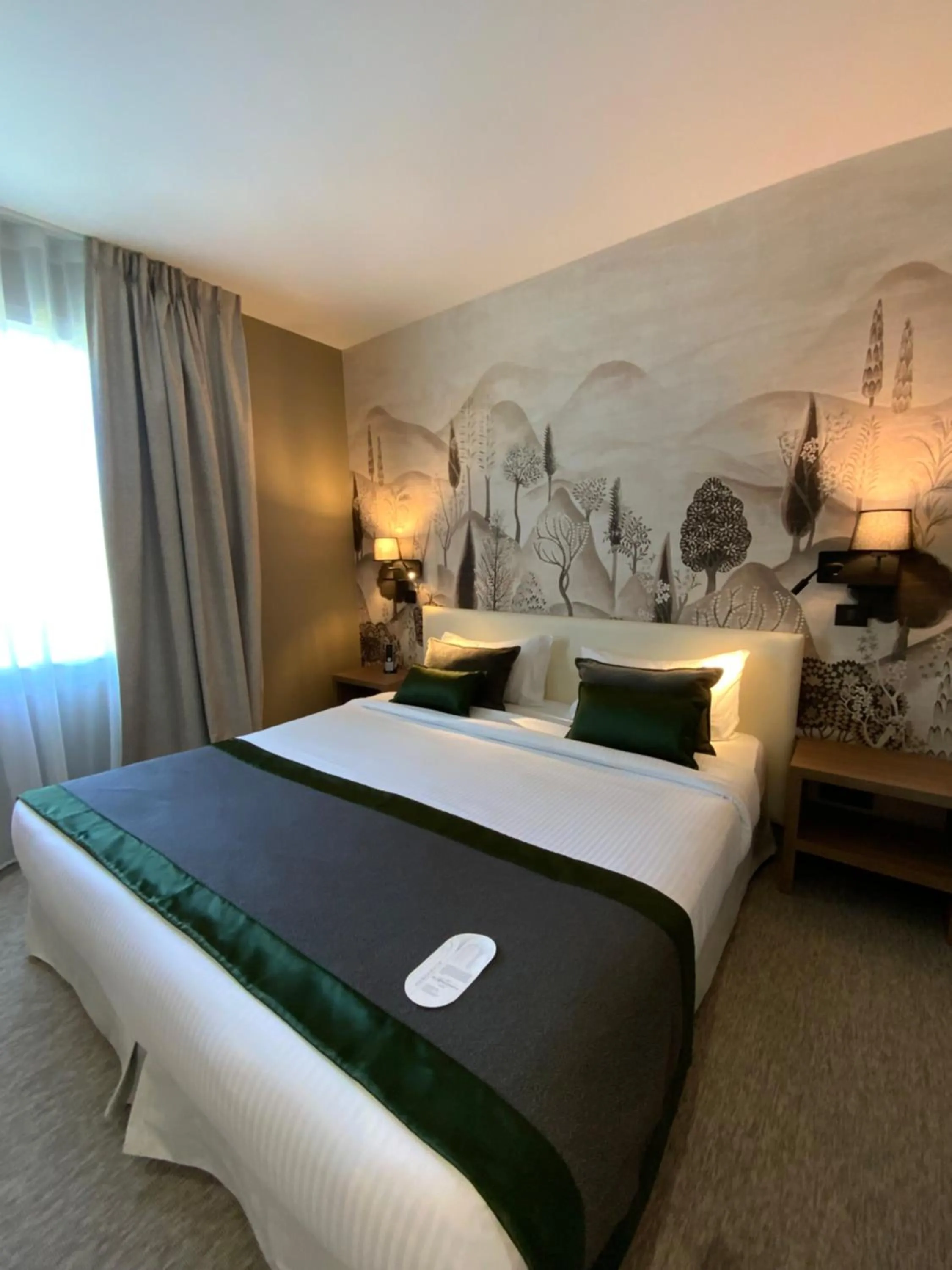 Bed in Le Renaissance