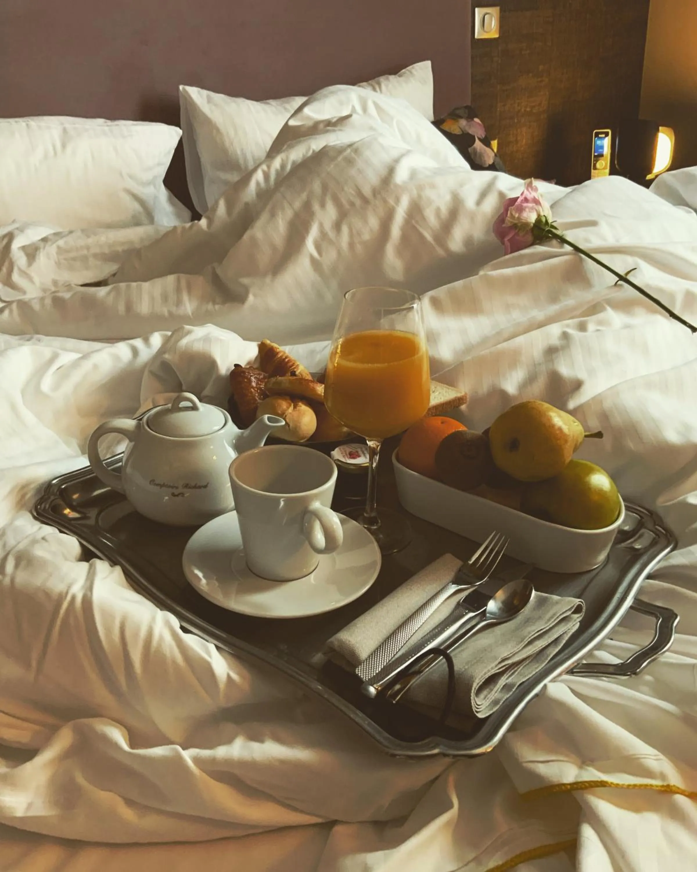 Bed in Le Renaissance