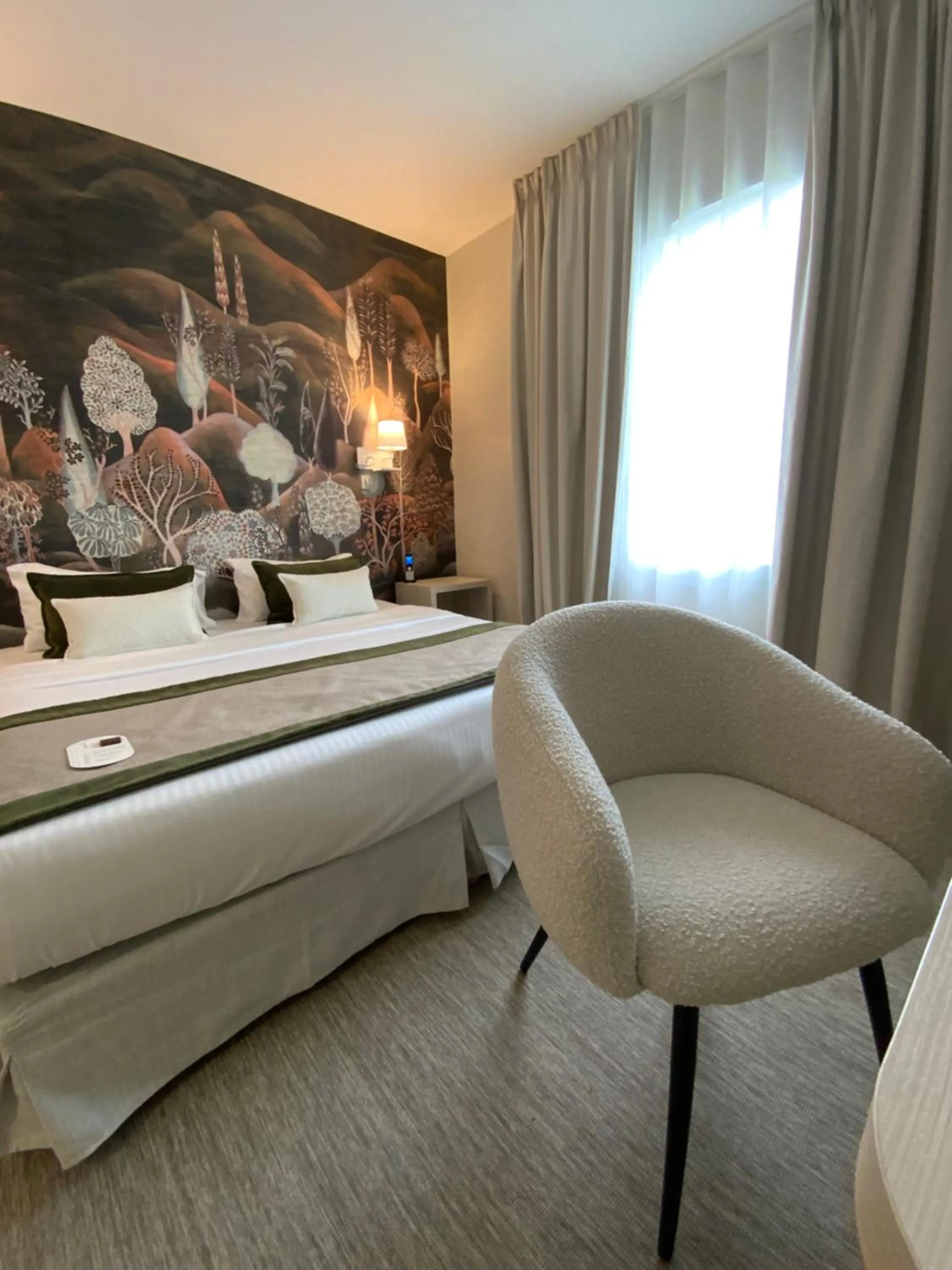 Bed in Le Renaissance