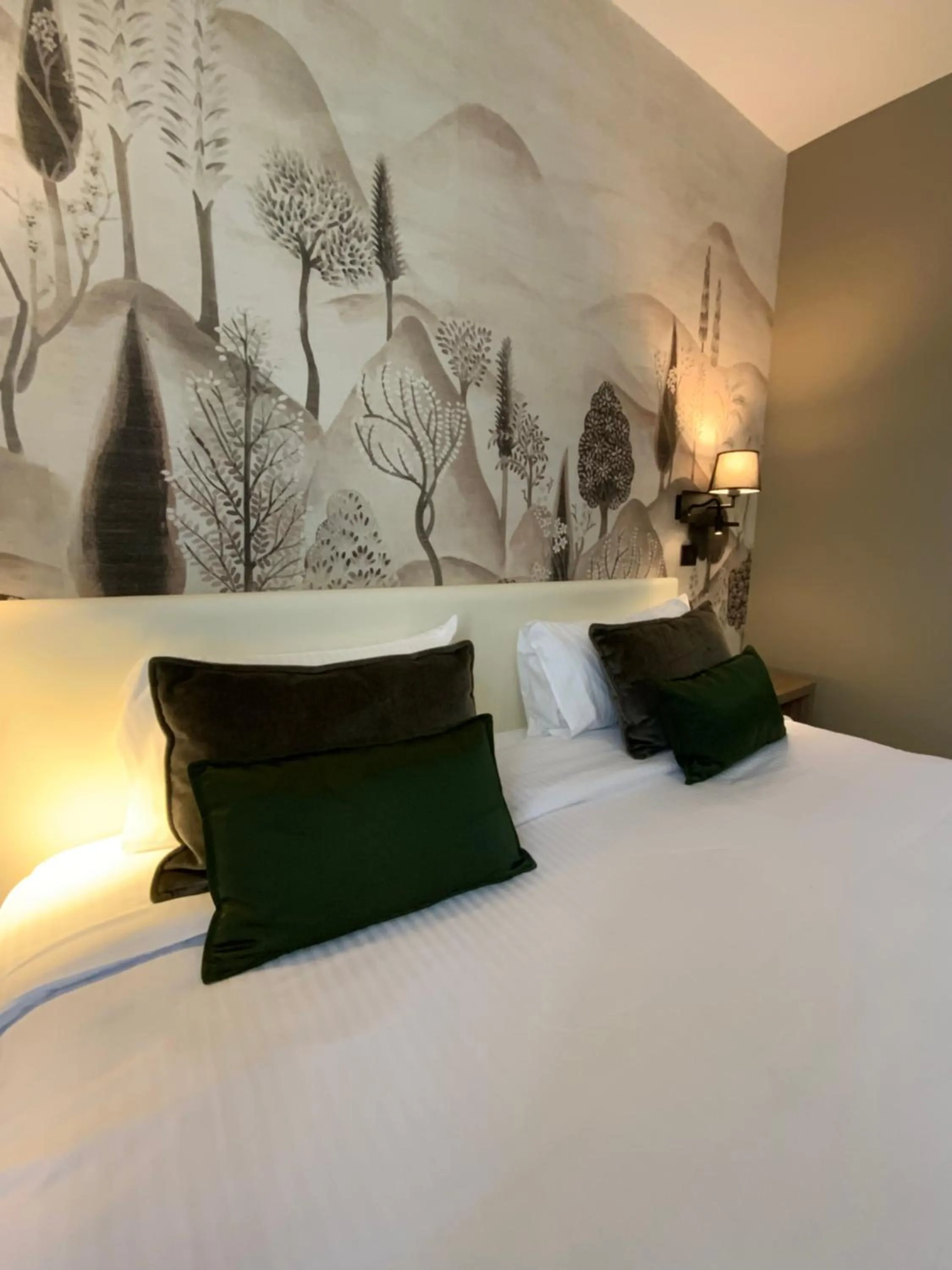 Bed in Le Renaissance