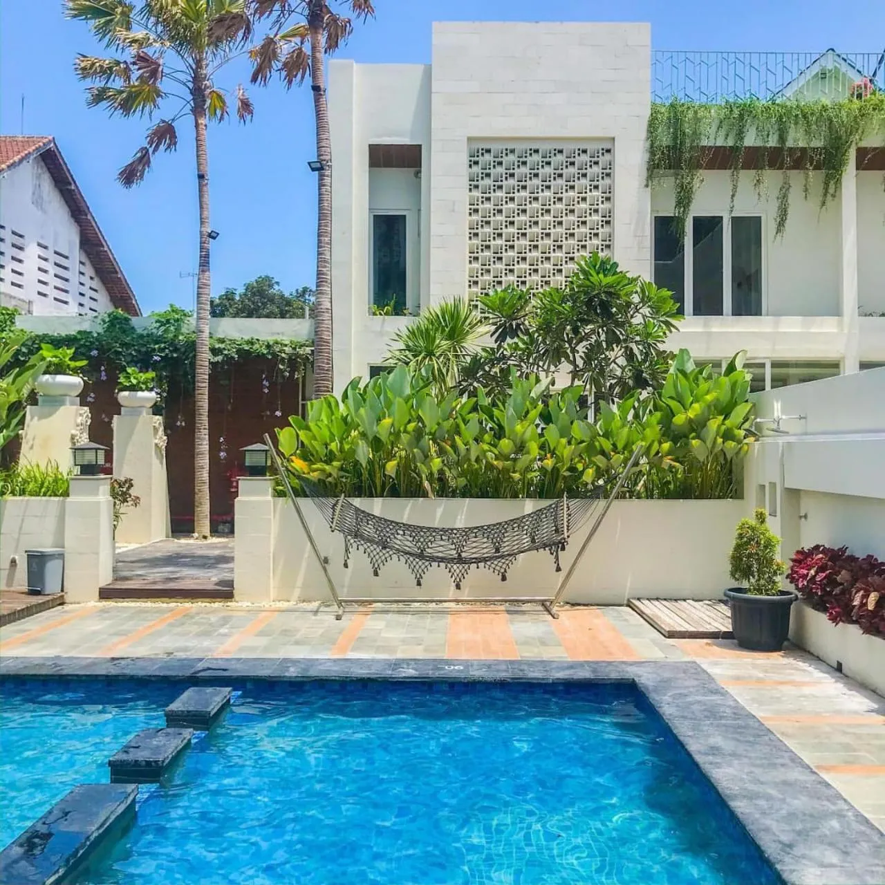 Swimming pool in Luminor Hotel Banyuwangi By WH