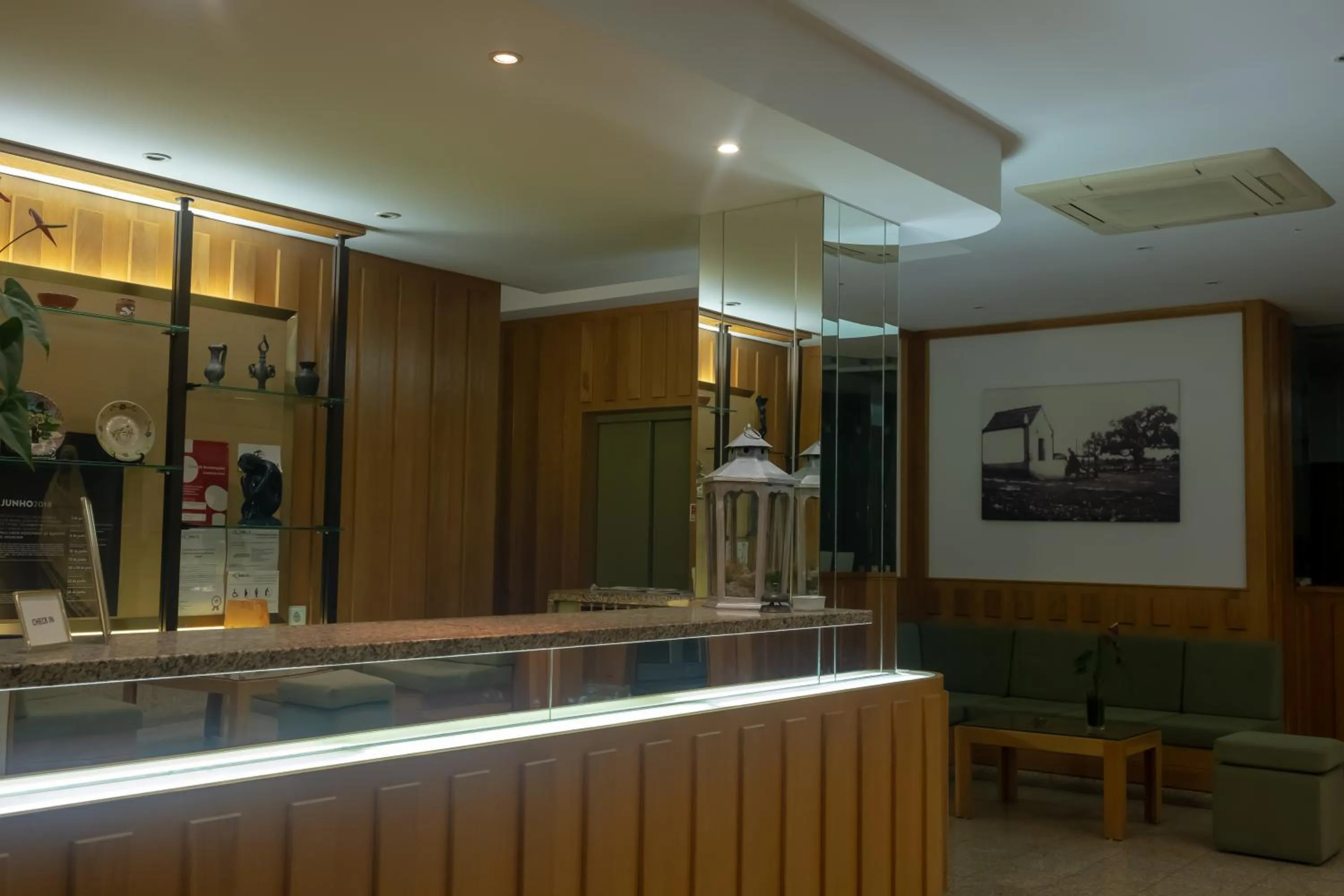 Property building in Hotel Peregrinos de Fatima by Umbral