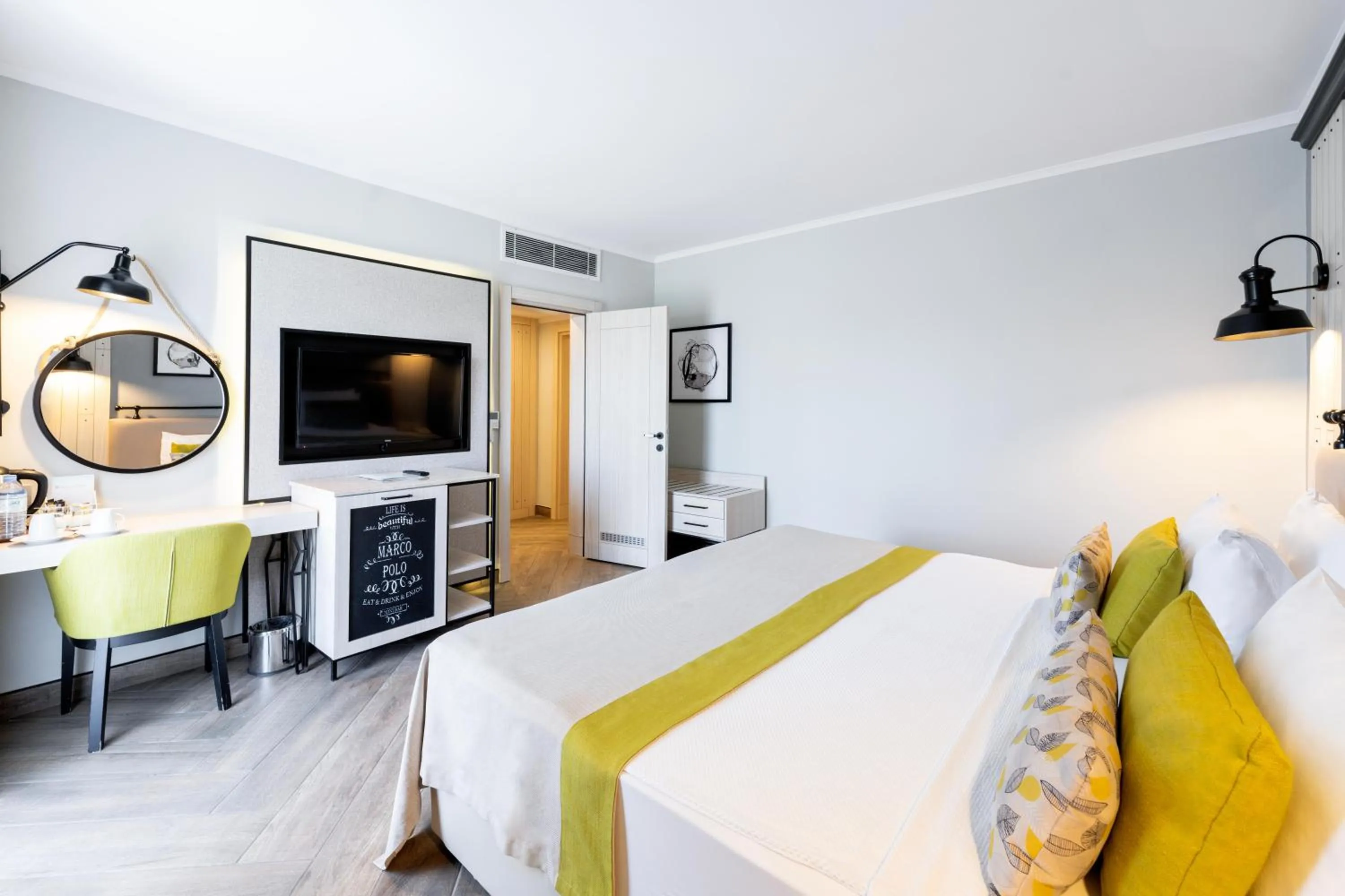 Photo of the whole room, Bed in Club Marco Polo - Premium All Inclusive