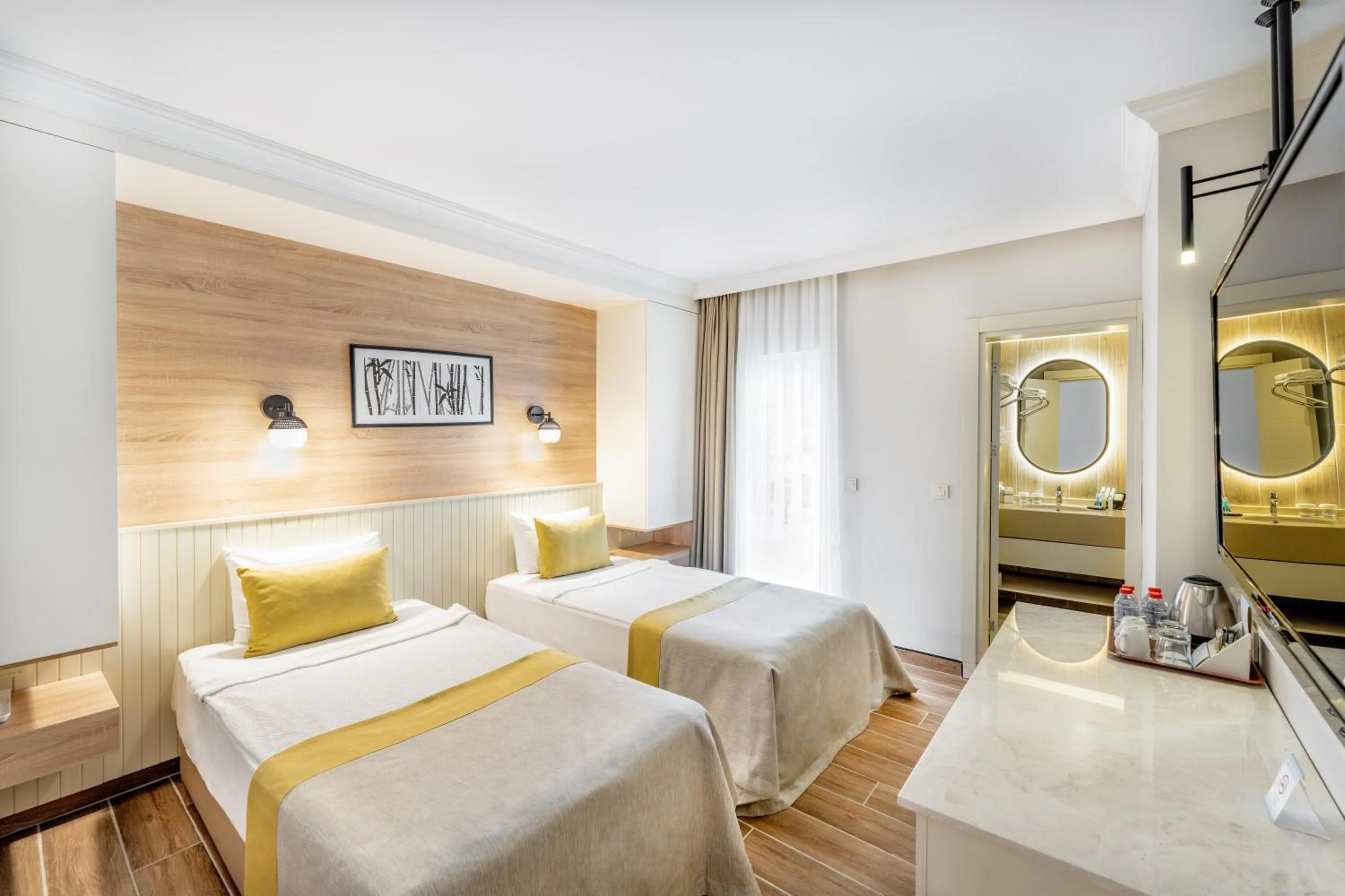 Photo of the whole room, Bed in Club Marco Polo - Premium All Inclusive