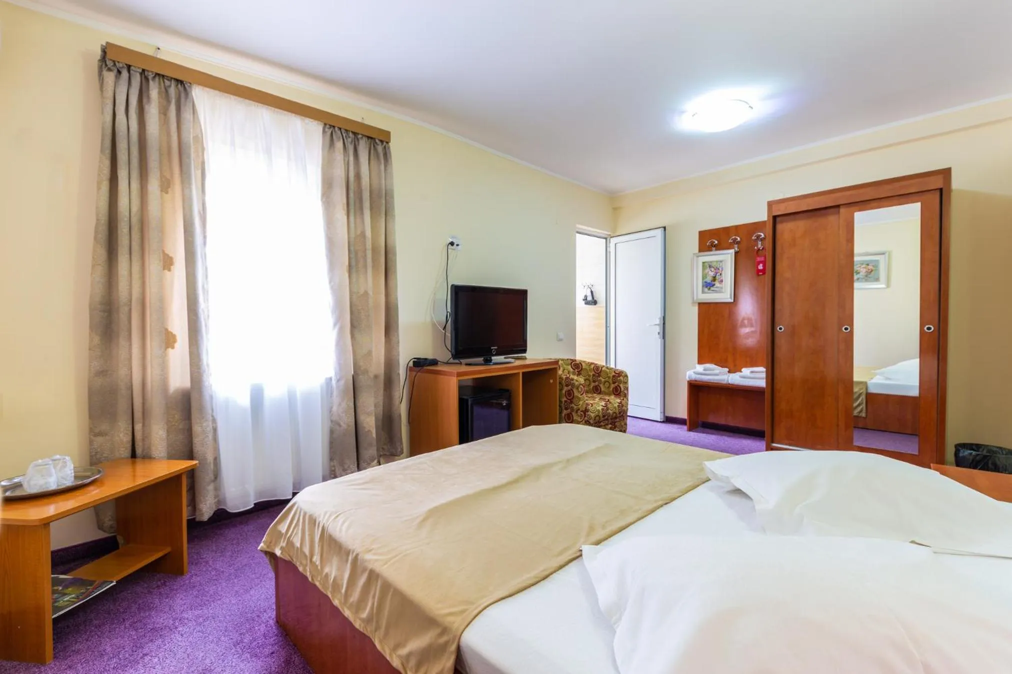 Bed in Hotel Amphitryon