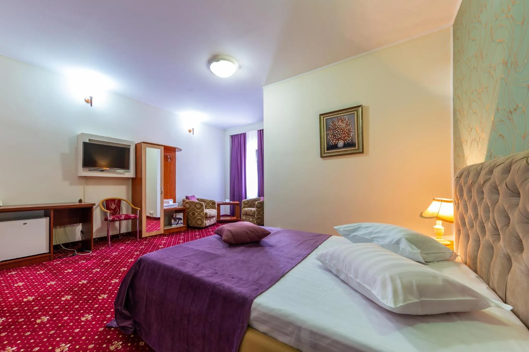 Bed in Hotel Amphitryon