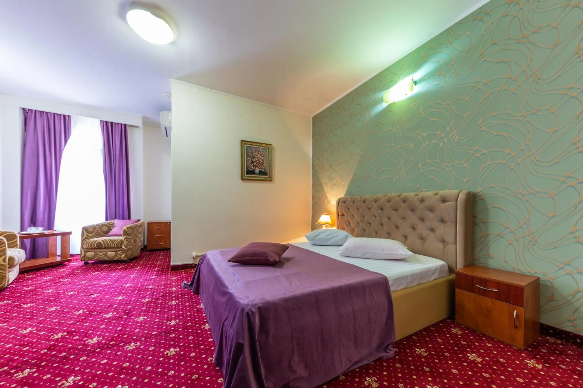 Bed in Hotel Amphitryon