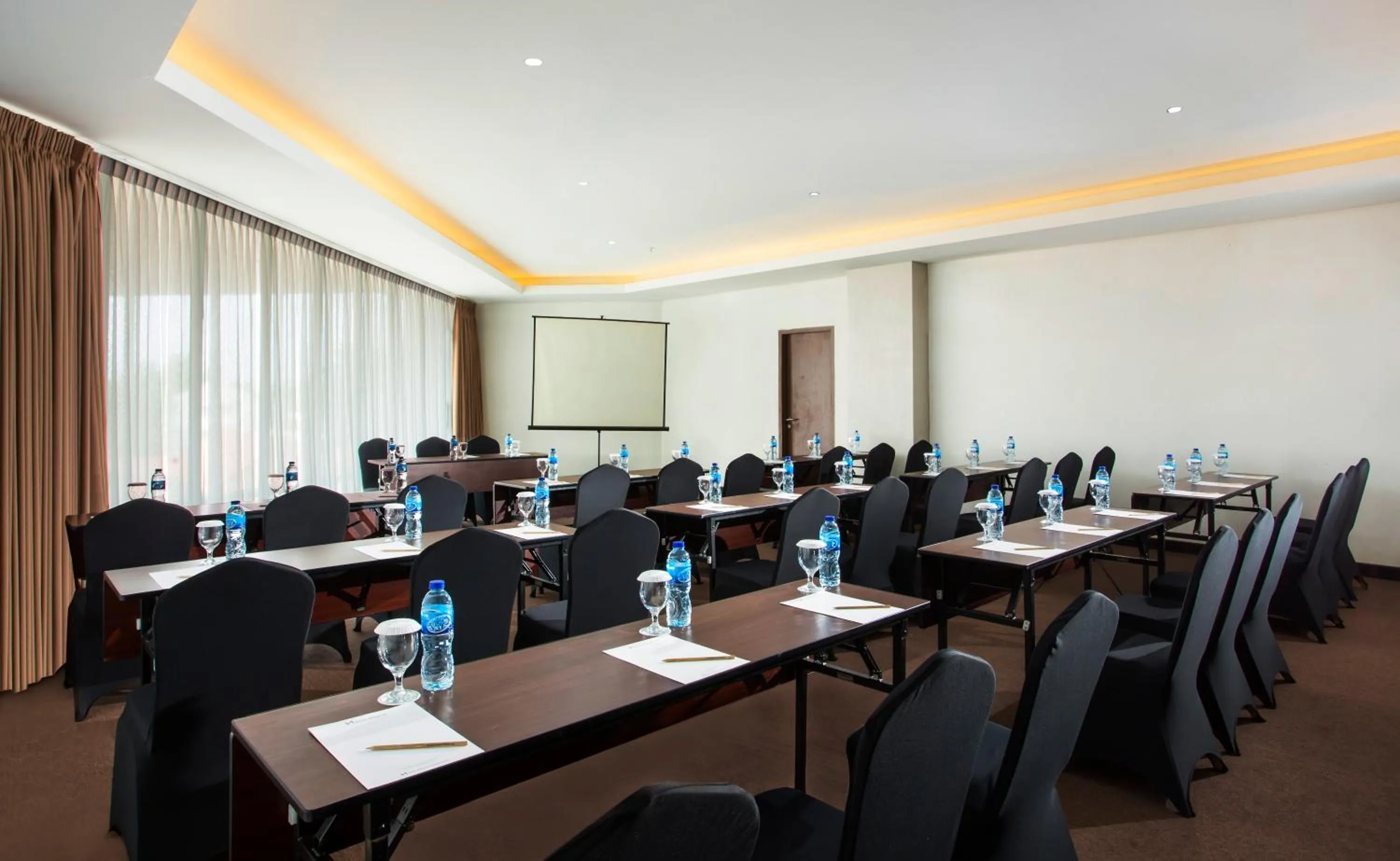 Business facilities in Swiss-Belhotel Pangkalpinang