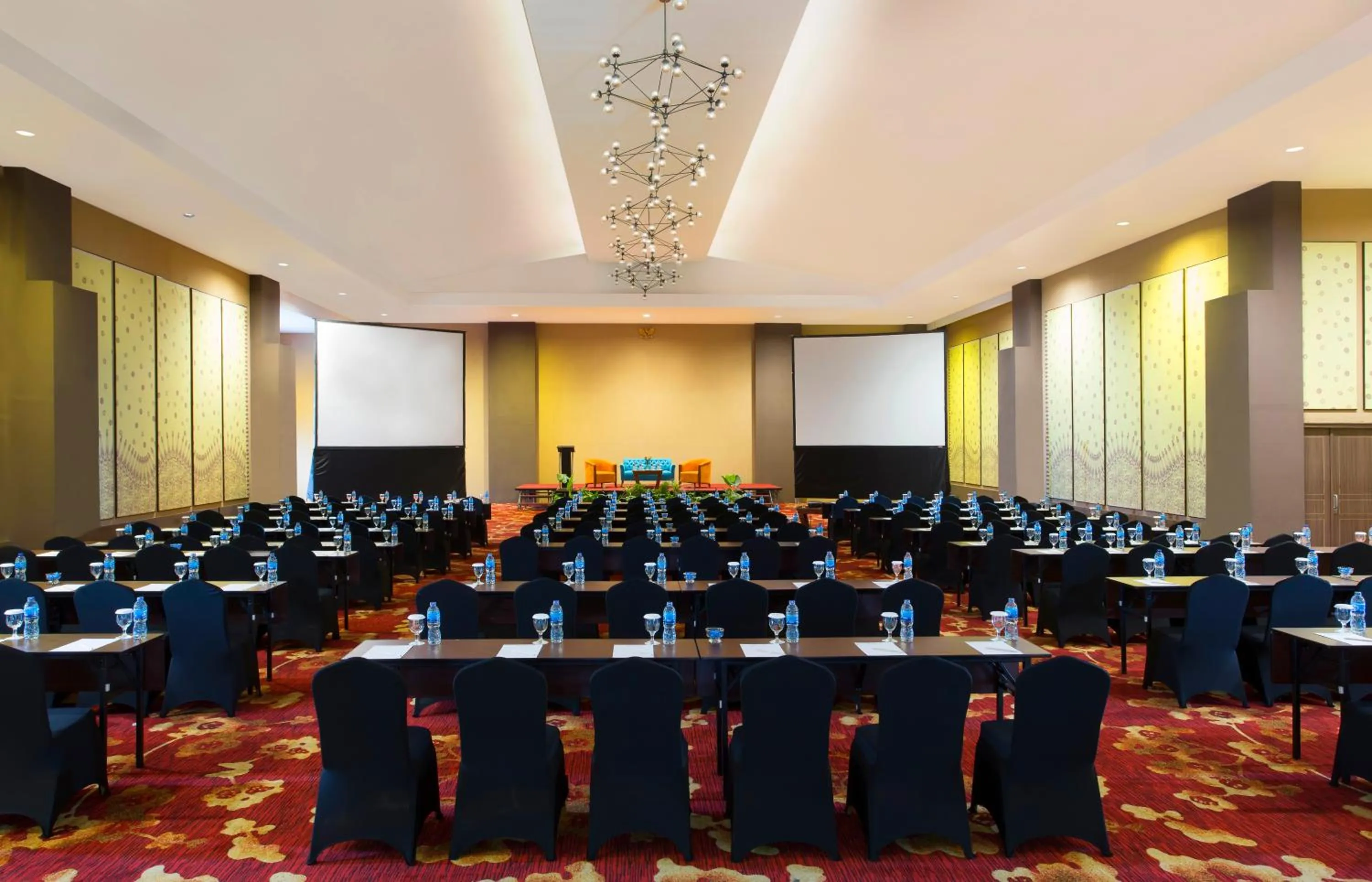 Business facilities in Swiss-Belhotel Pangkalpinang