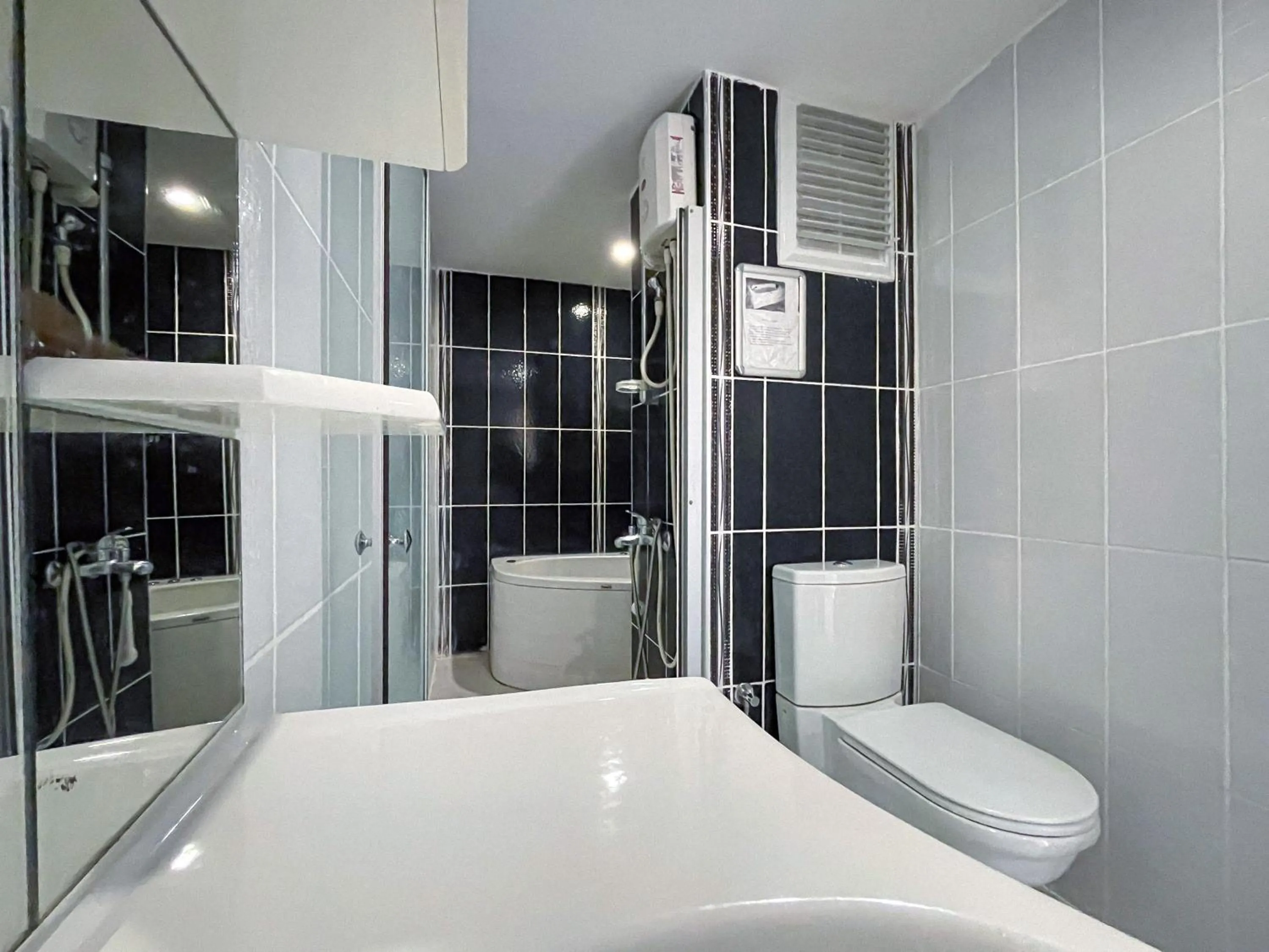 Shower in Berrak Su Hotel