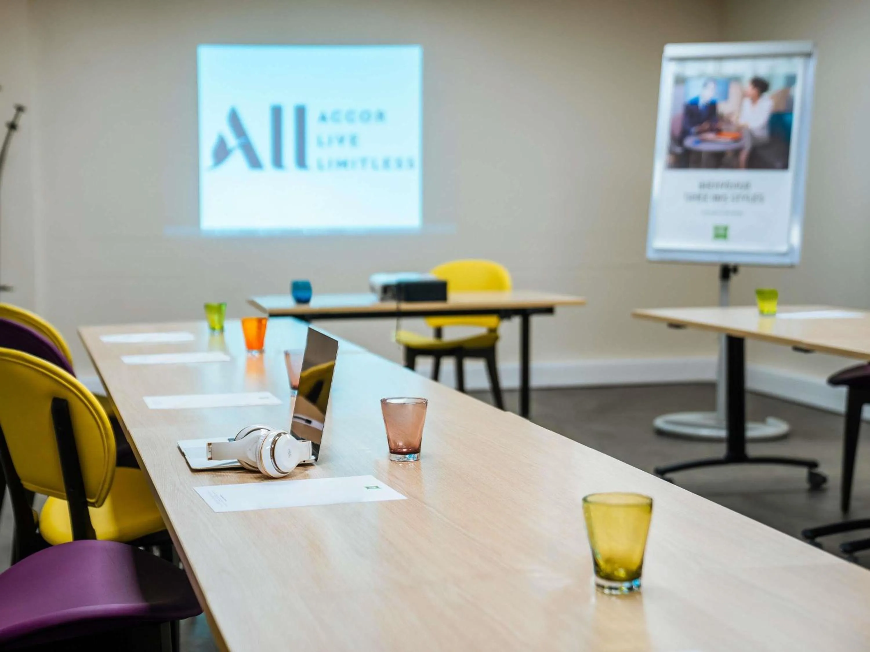Meeting/conference room in ibis Styles Perpignan Centre Gare