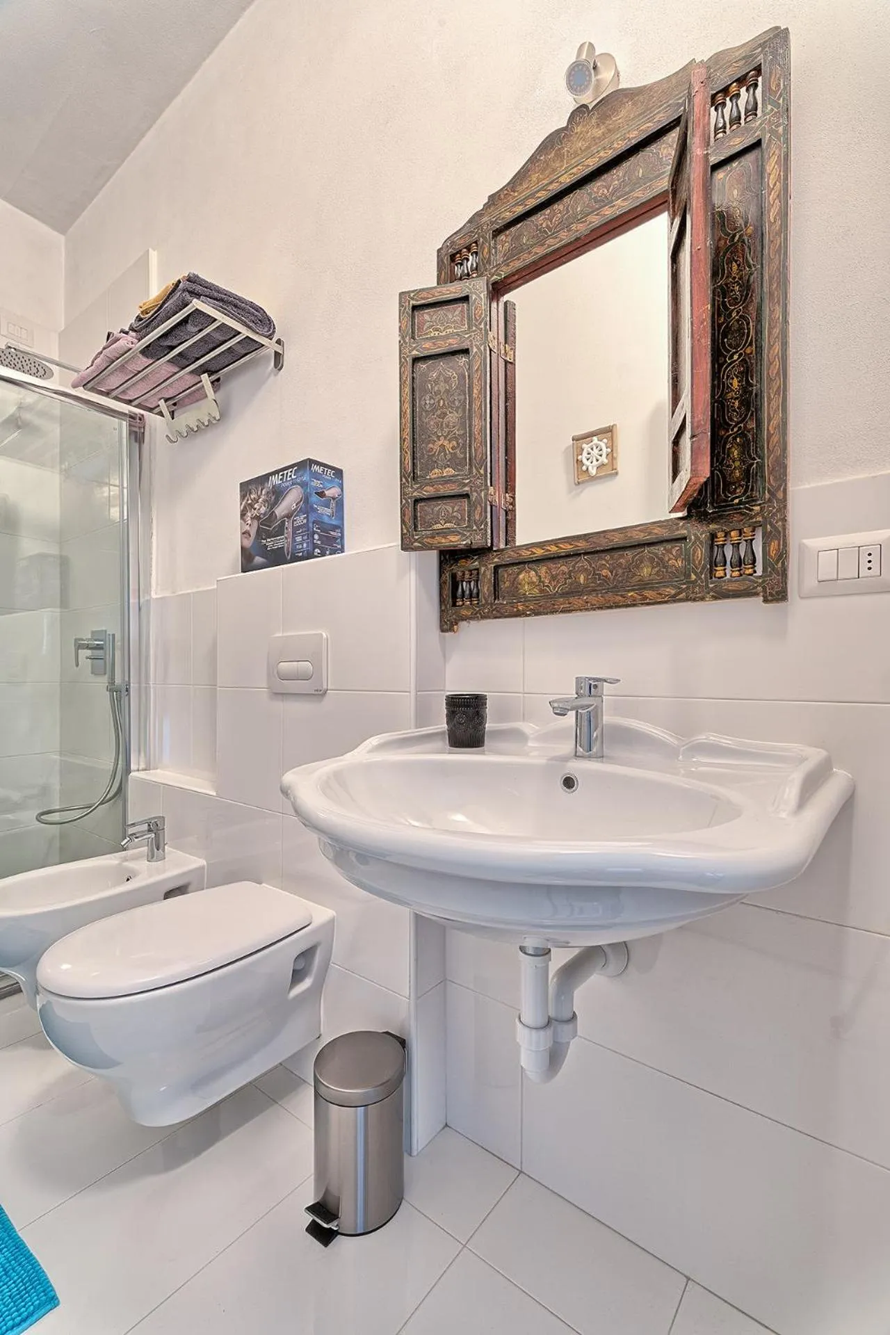 Shower in Marina Apartments