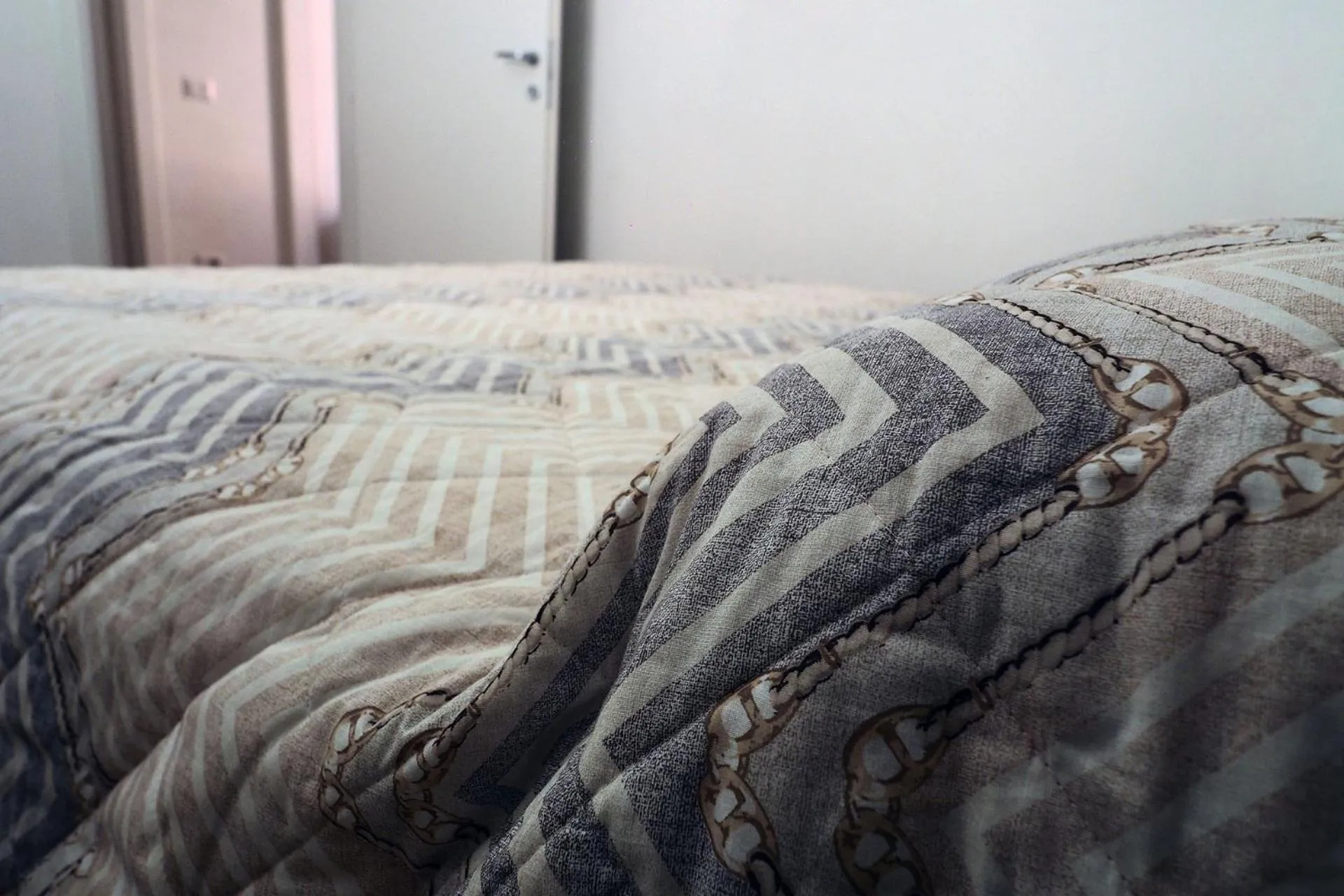 Bed in Marina Apartments