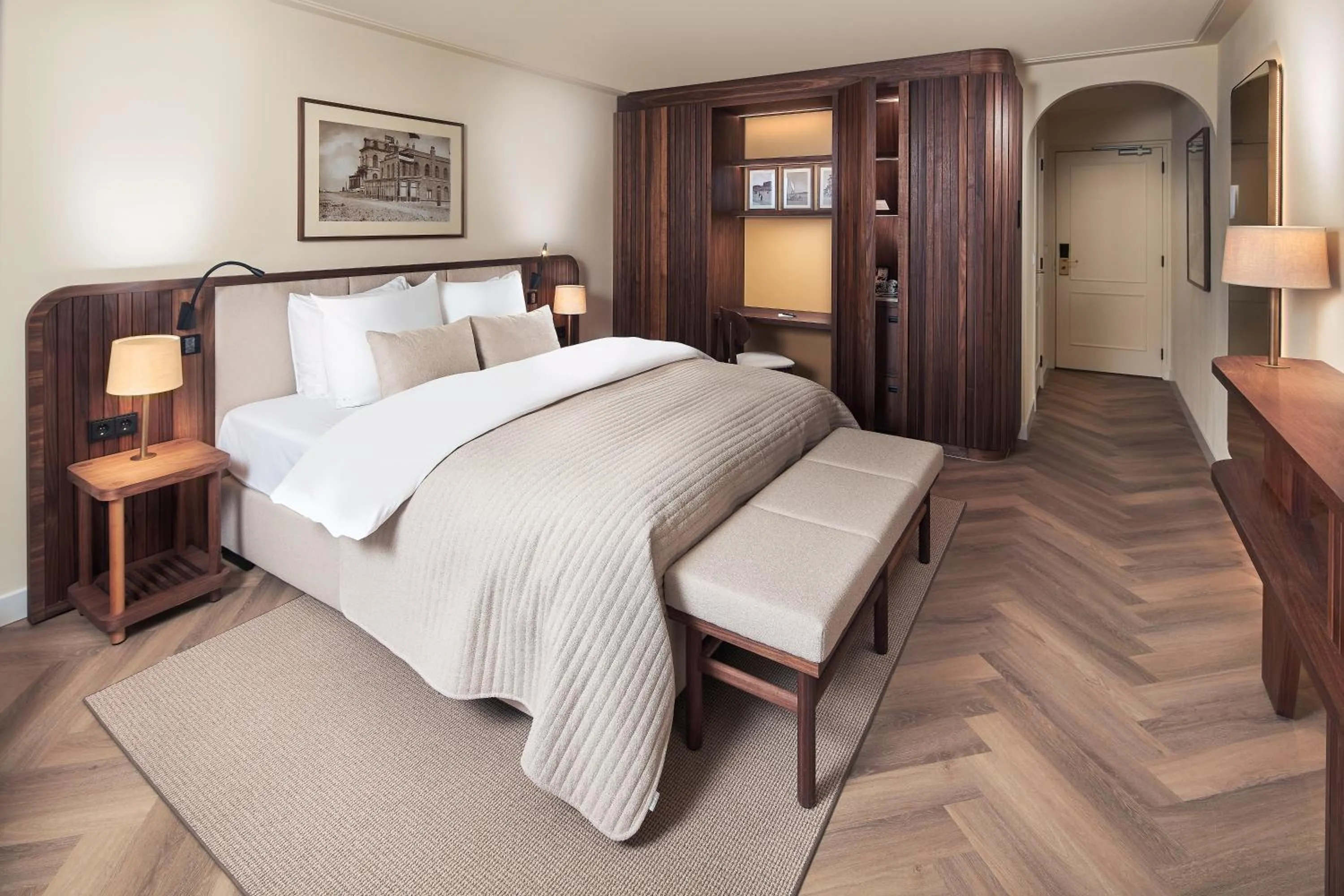 Photo of the whole room, Bed in Grand Hotel Huis ter Duin