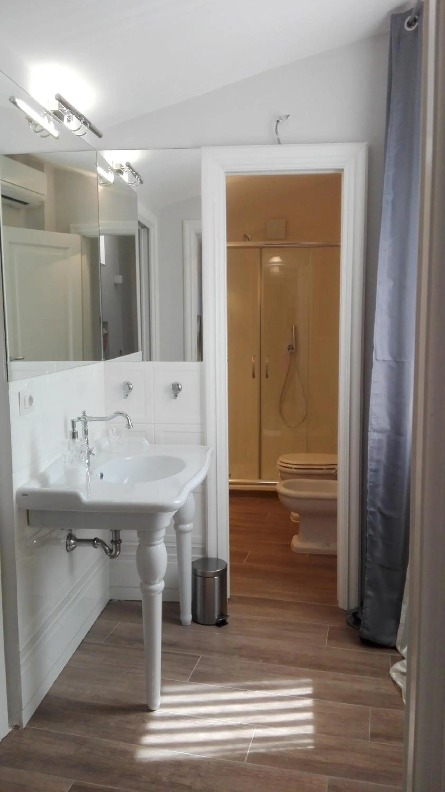 Bathroom in Santa Lucia B&B