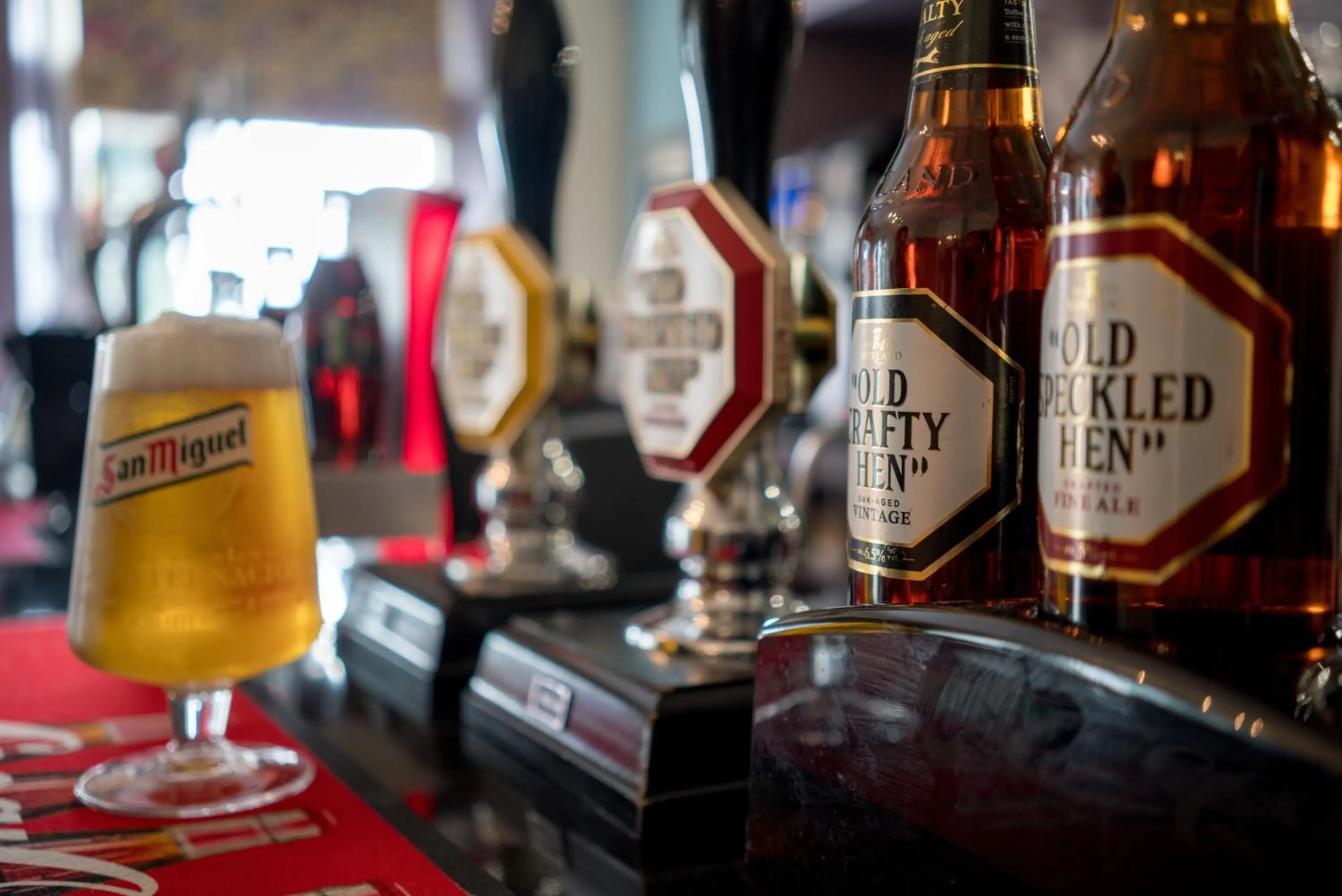 Lounge or bar in Diglis House Hotel