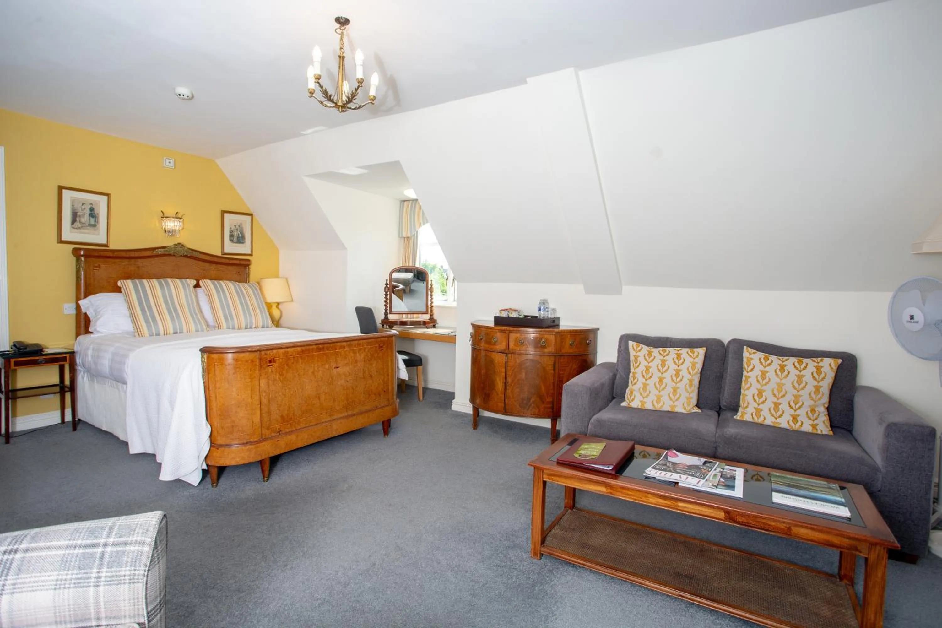 Bedroom, Bed in Diglis House Hotel