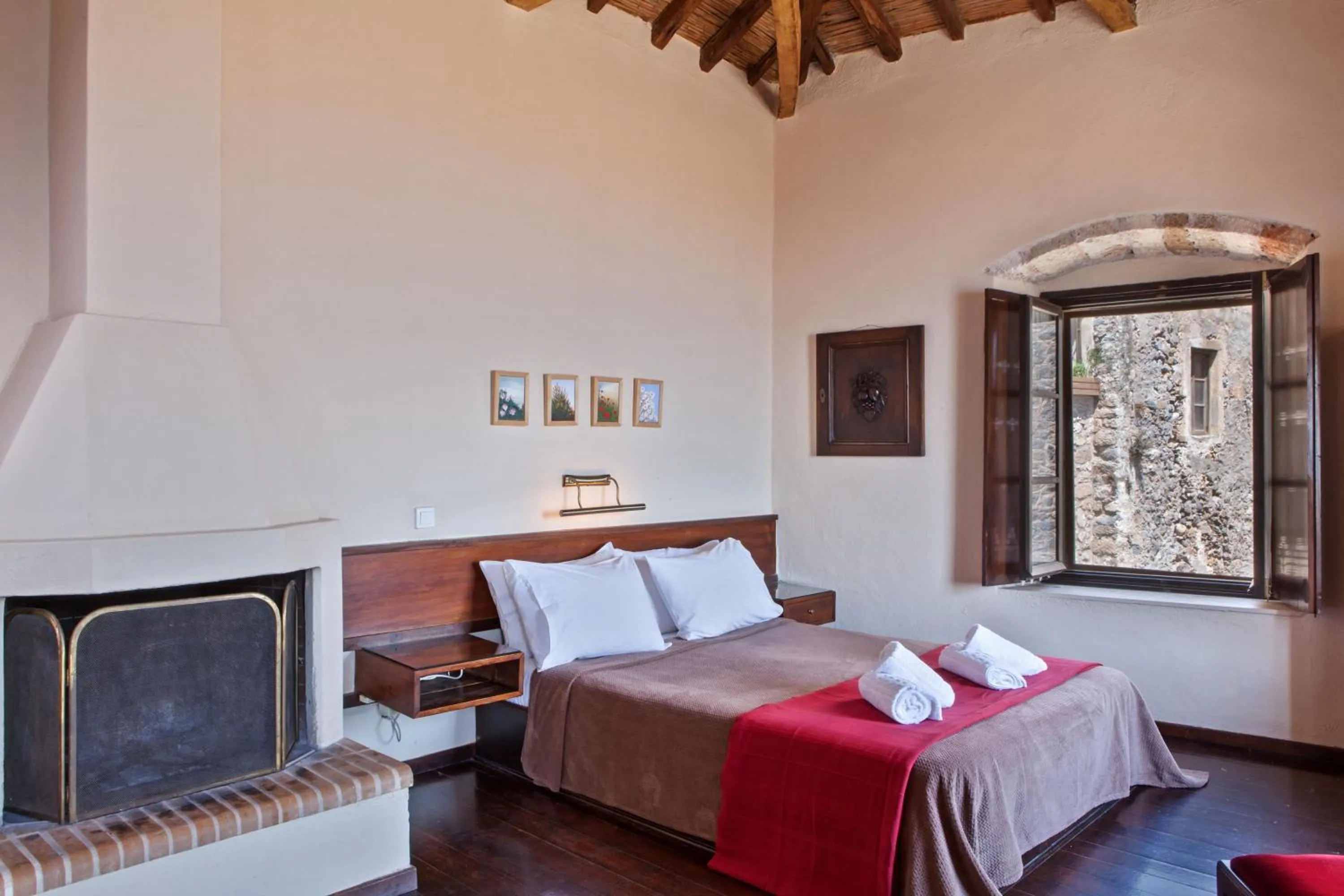 Bedroom, Bed in Byzantino Boutique Hotel