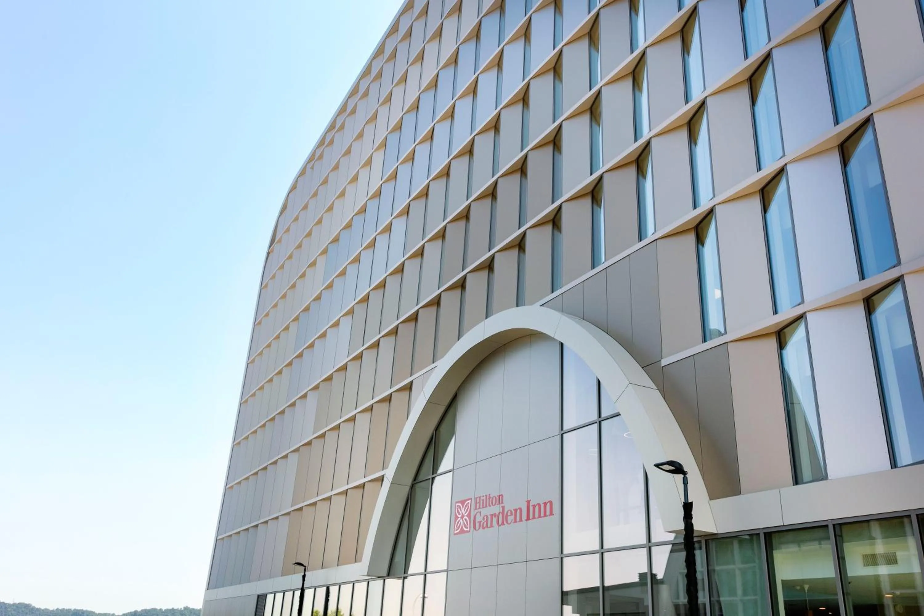 Property building in Hilton Garden Inn Bordeaux Centre