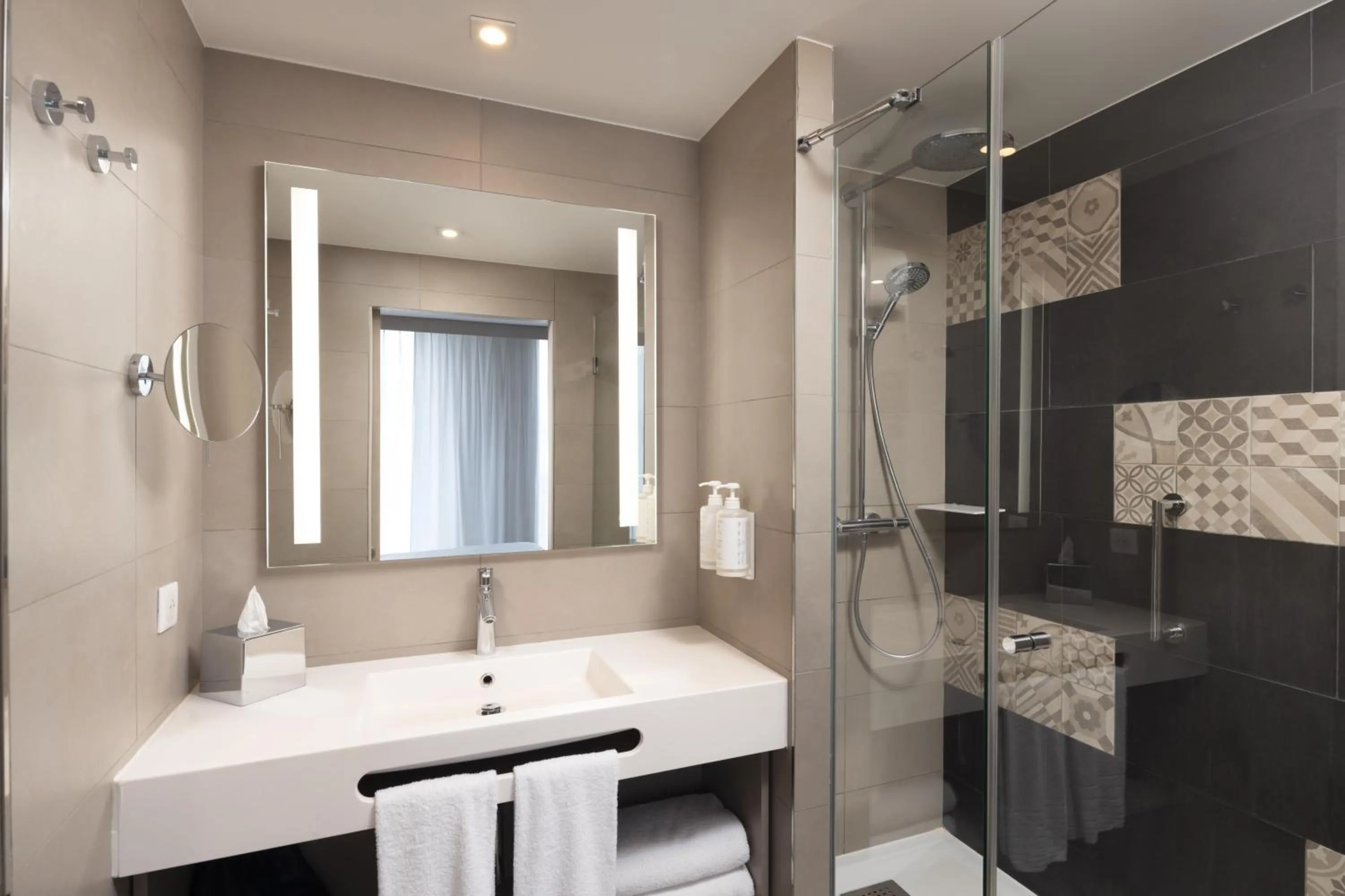 Bathroom in Hilton Garden Inn Bordeaux Centre