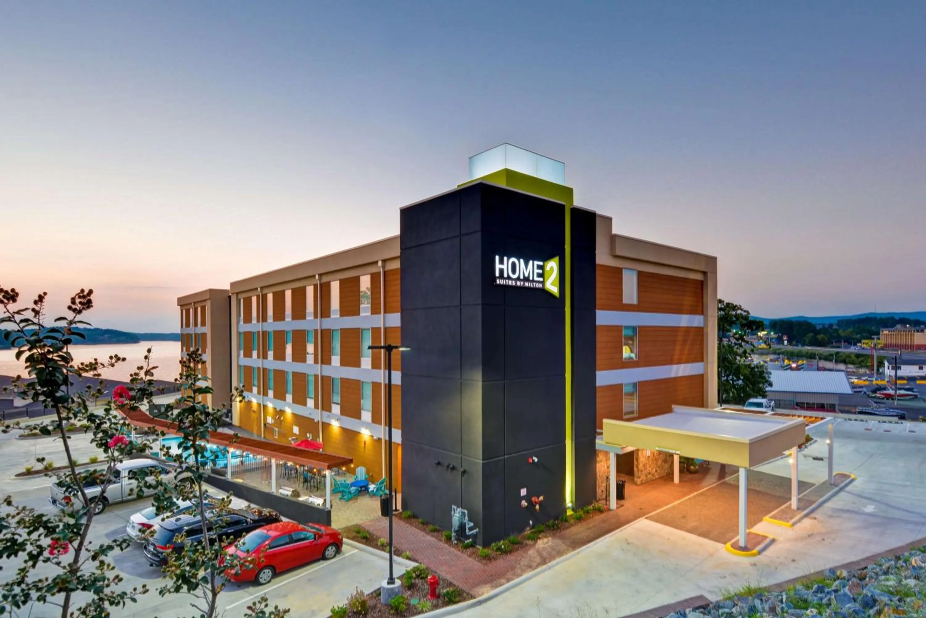 Property building in Home2 Suites By Hilton Hot Springs