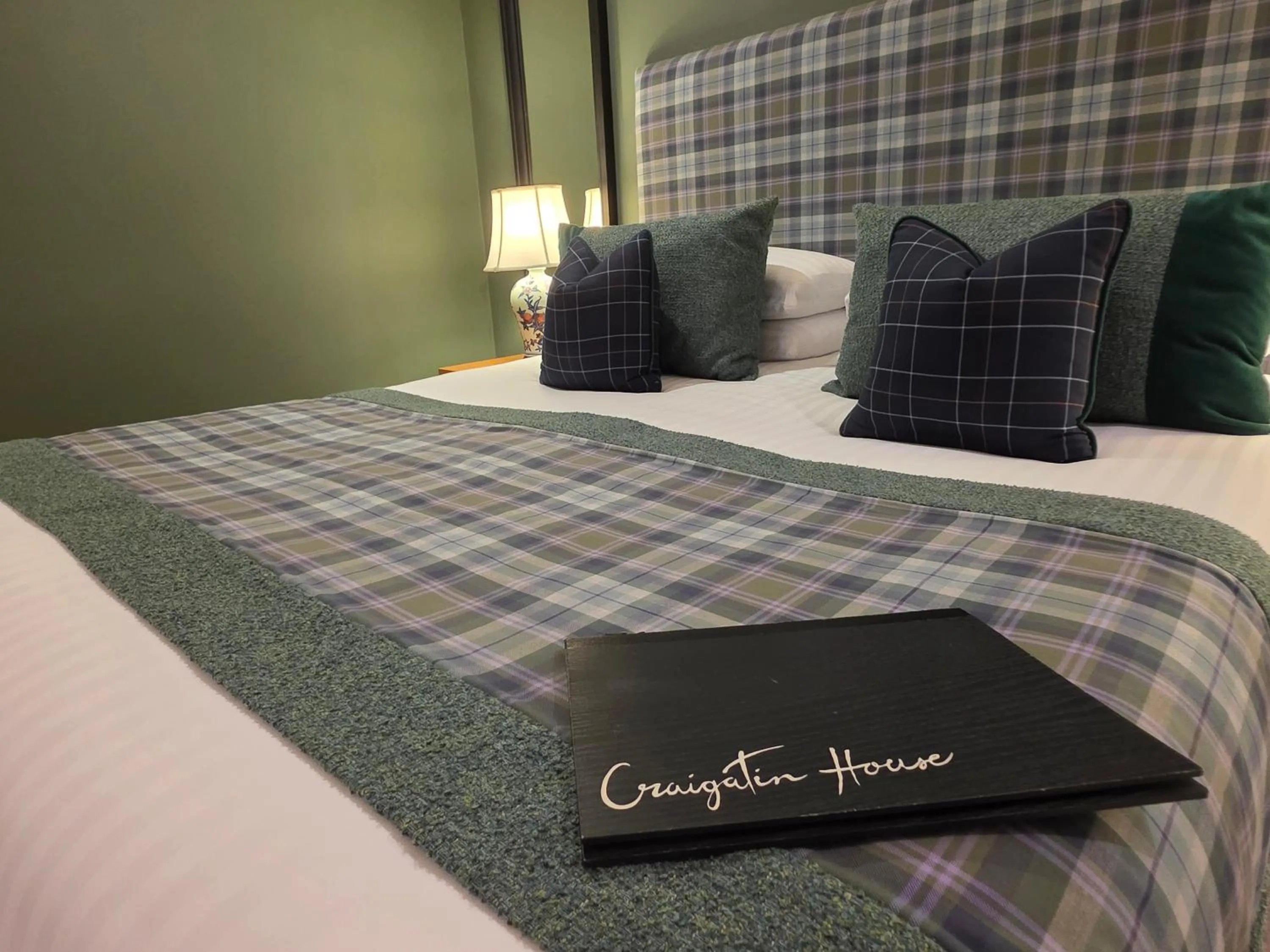 Bed in Craigatin House & Courtyard