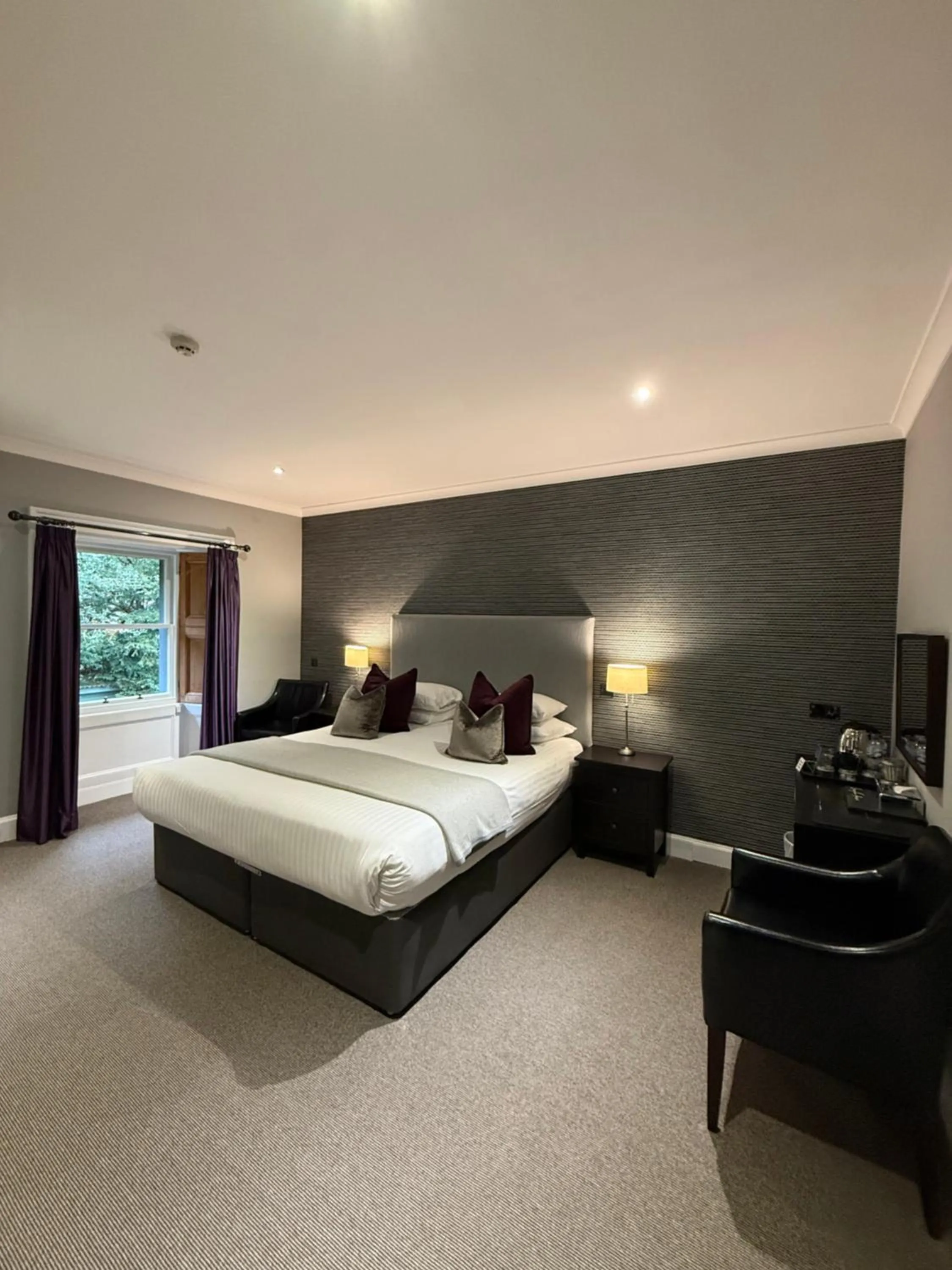 Bedroom, Bed in Craigatin House & Courtyard