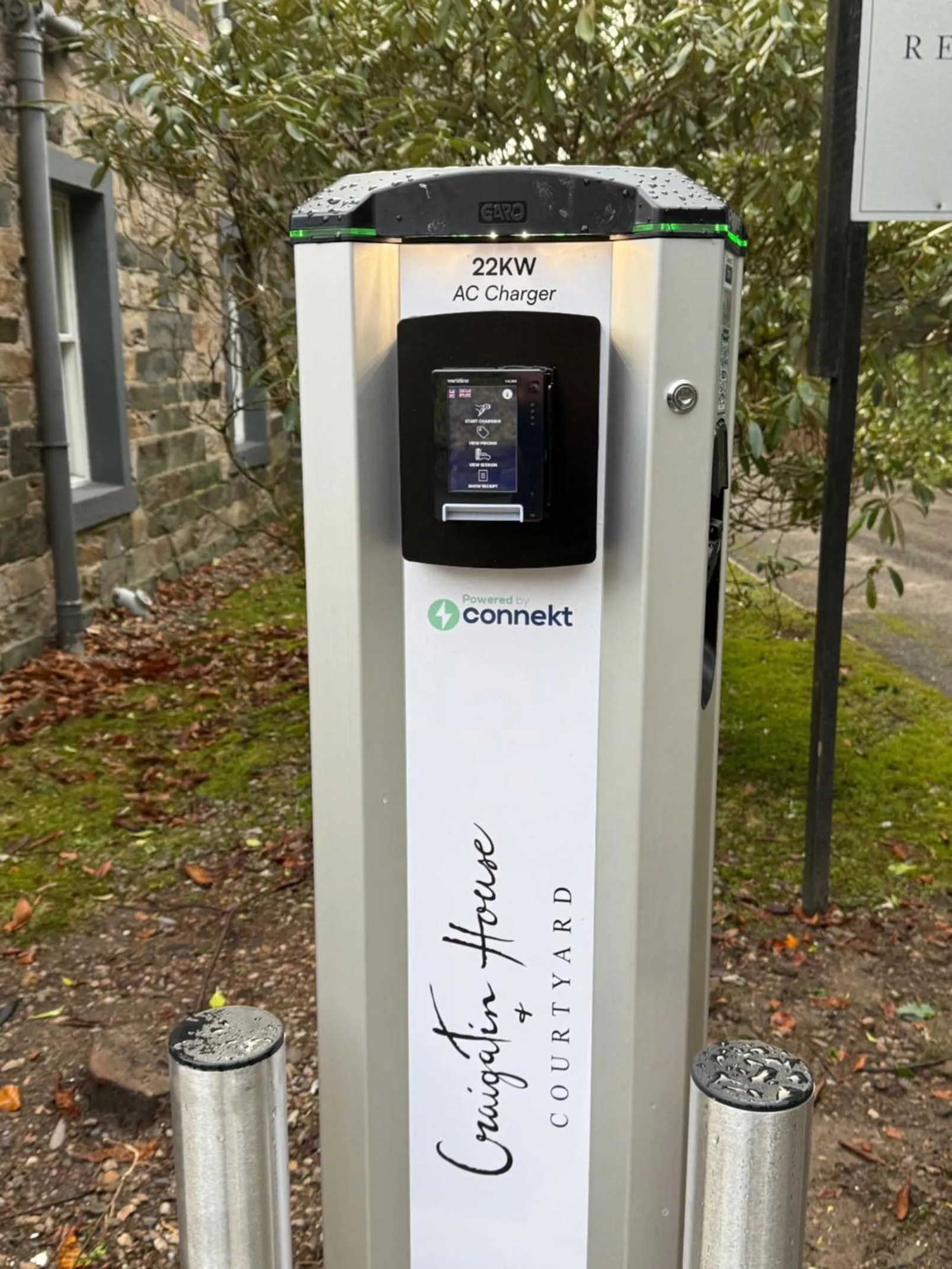 Craigatin House & Courtyard