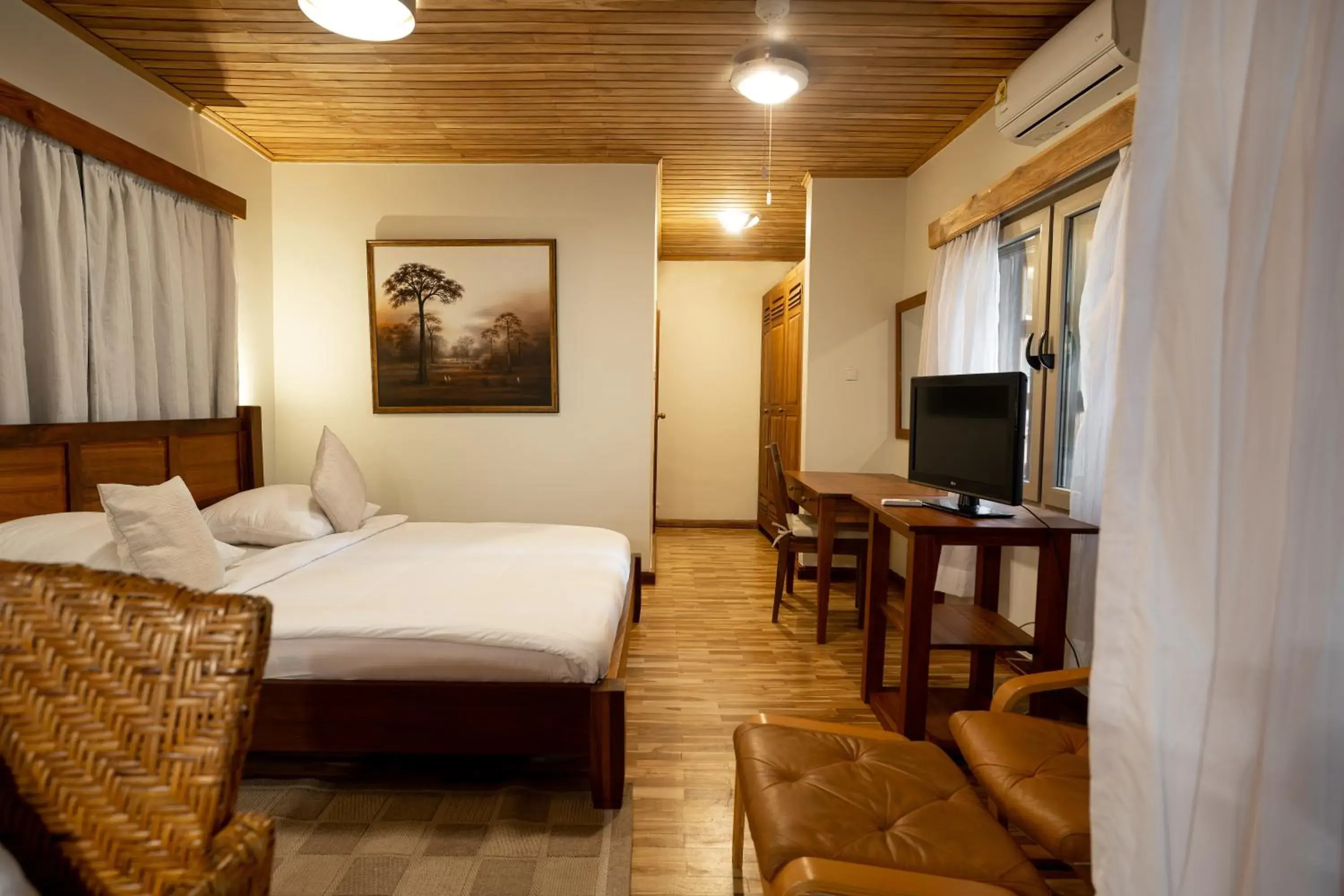 Double Room - single occupancy in Esther's Hotel Double Room - single occupancy in Esther's Hotel