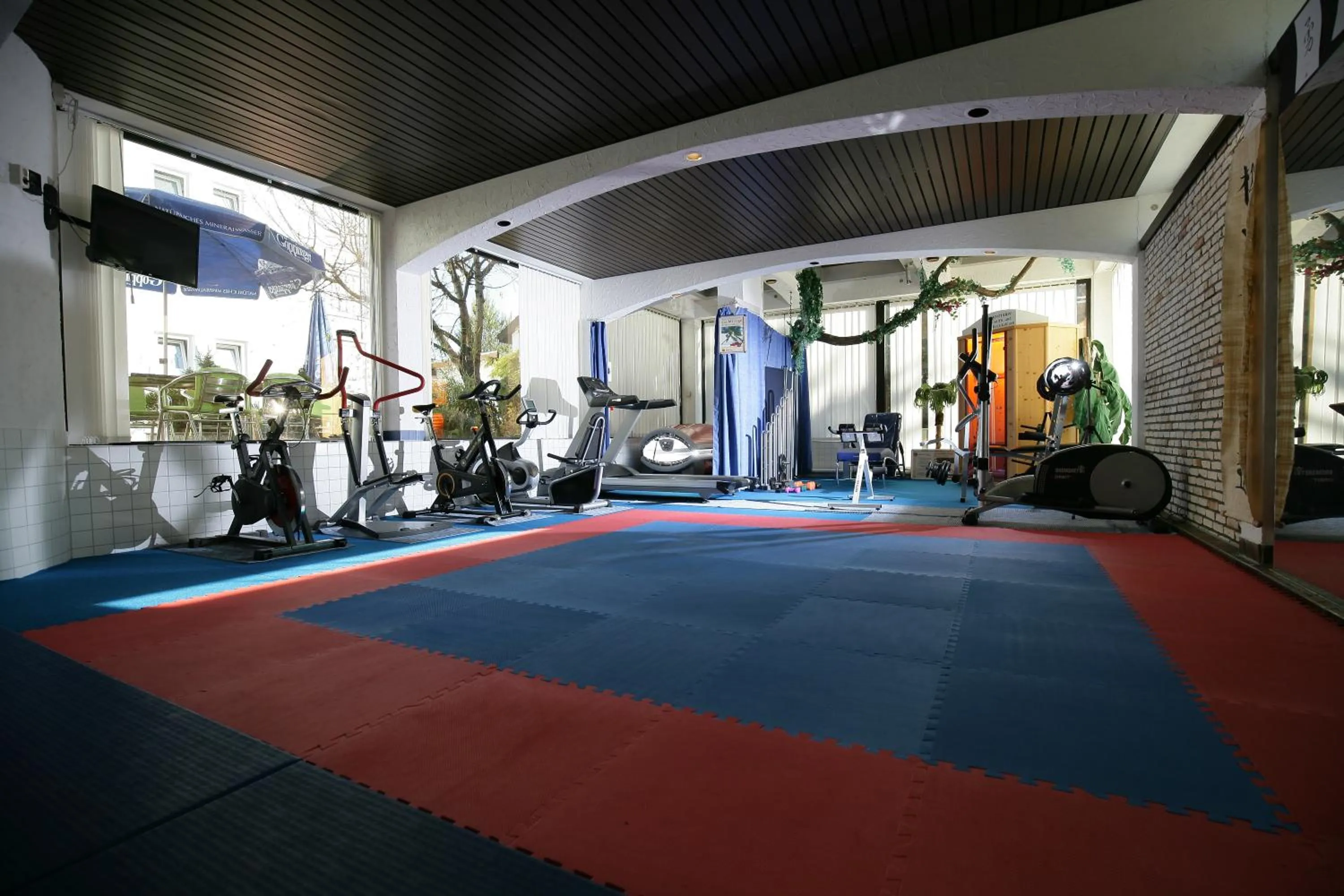 Fitness centre/facilities in Hotel am Baronenwald